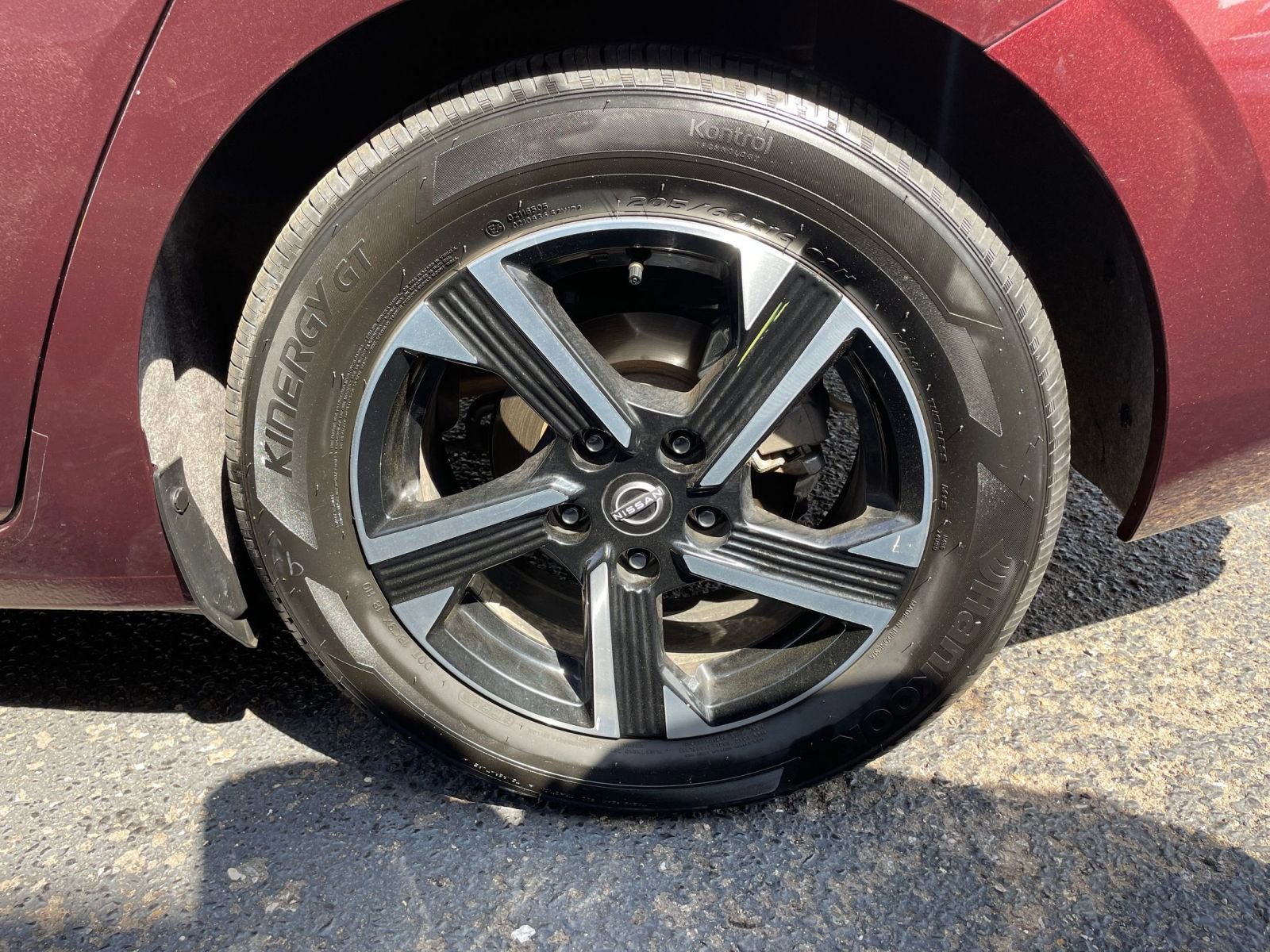 Thumbnail: 2025 Nissan Sentra - 28