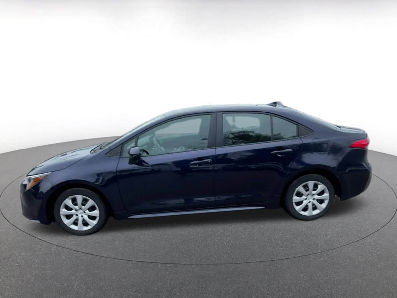 Thumbnail: 2024 Toyota Corolla - 9