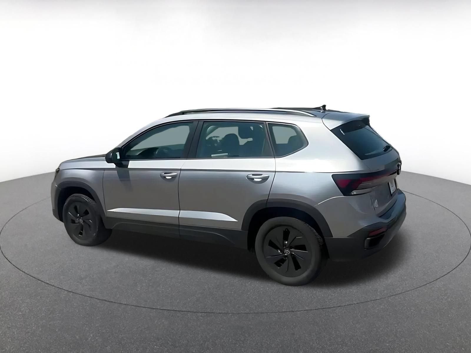 Thumbnail: 2026 Volkswagen Taos - 8