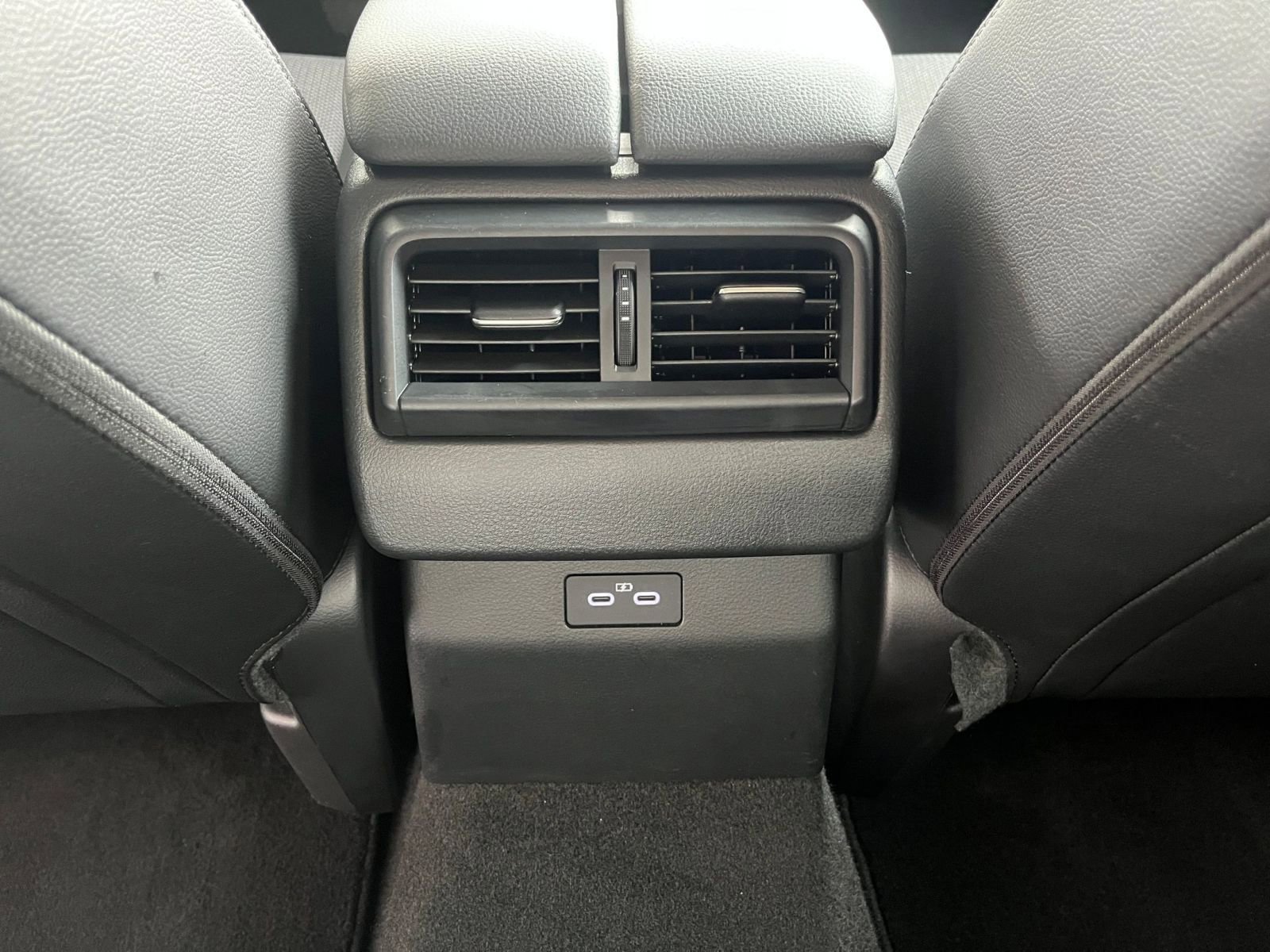 Thumbnail: 2025 Mazda CX-50 - 23