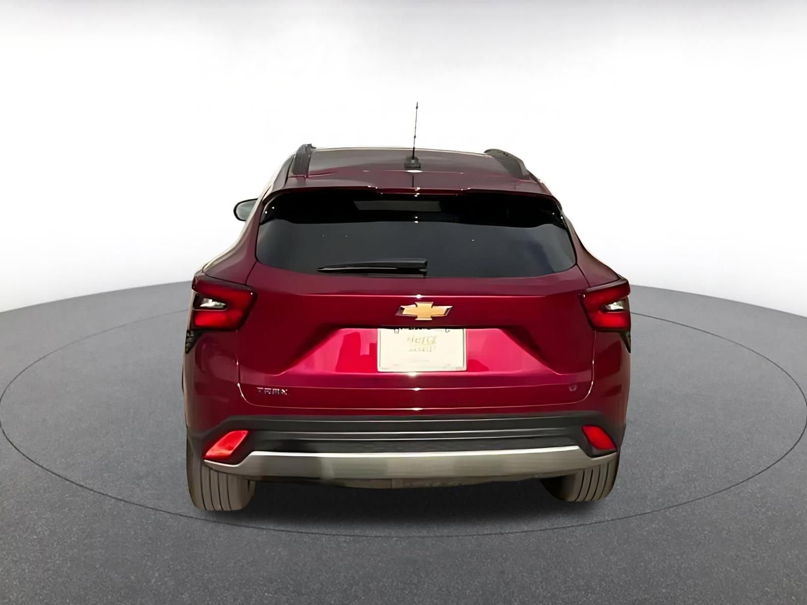 Thumbnail: 2025 Chevrolet Trax - 12