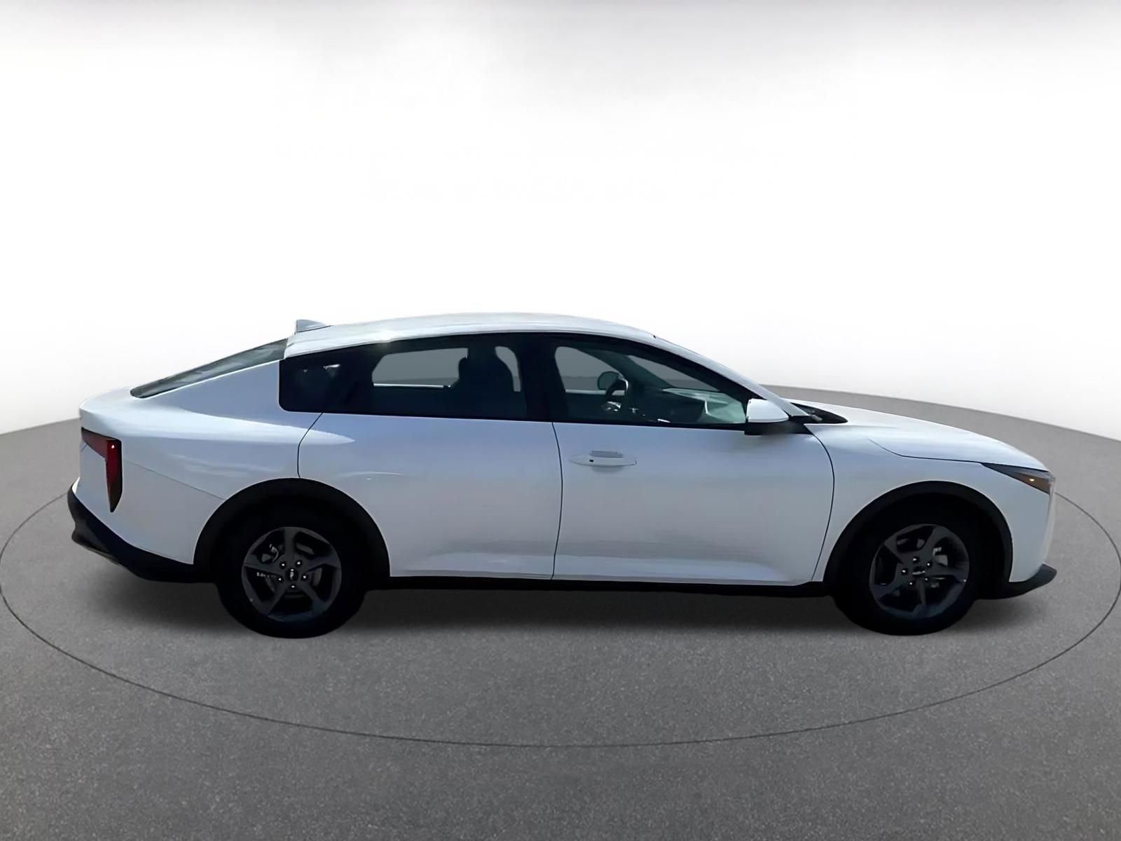 Thumbnail: 2025 Kia K4 - 16