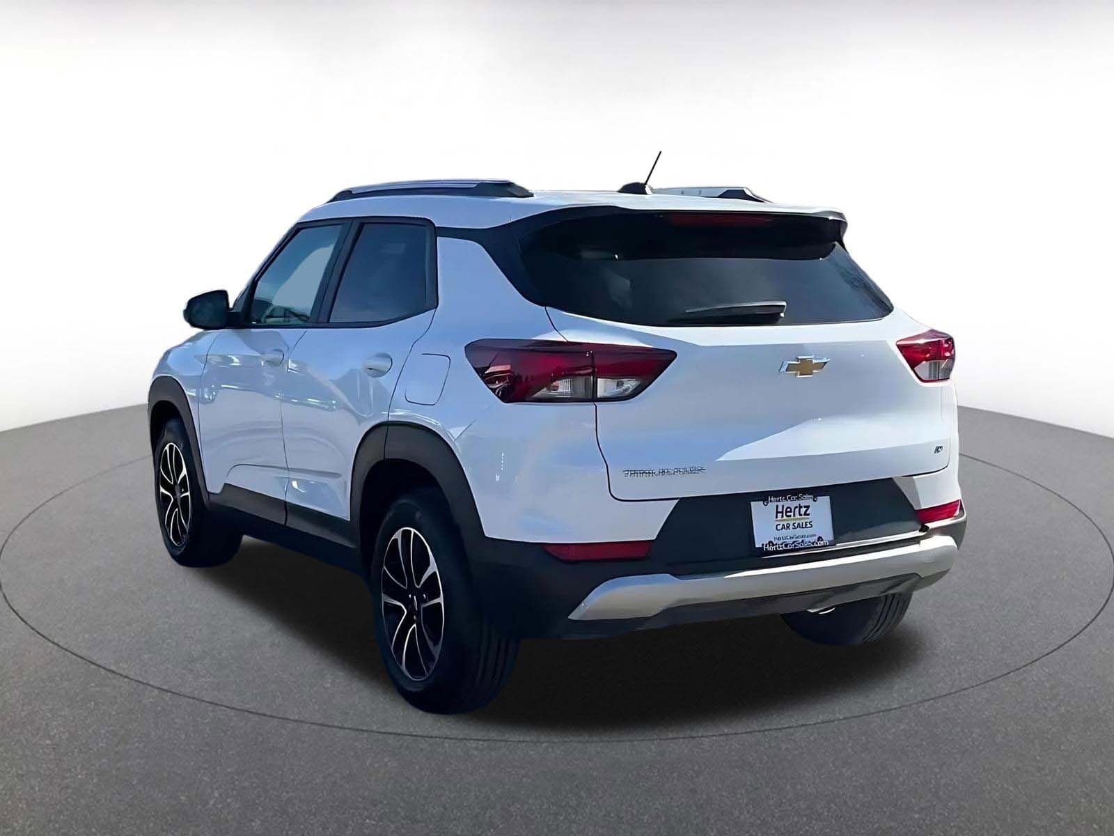 Thumbnail: 2025 Chevrolet TrailBlazer - 11