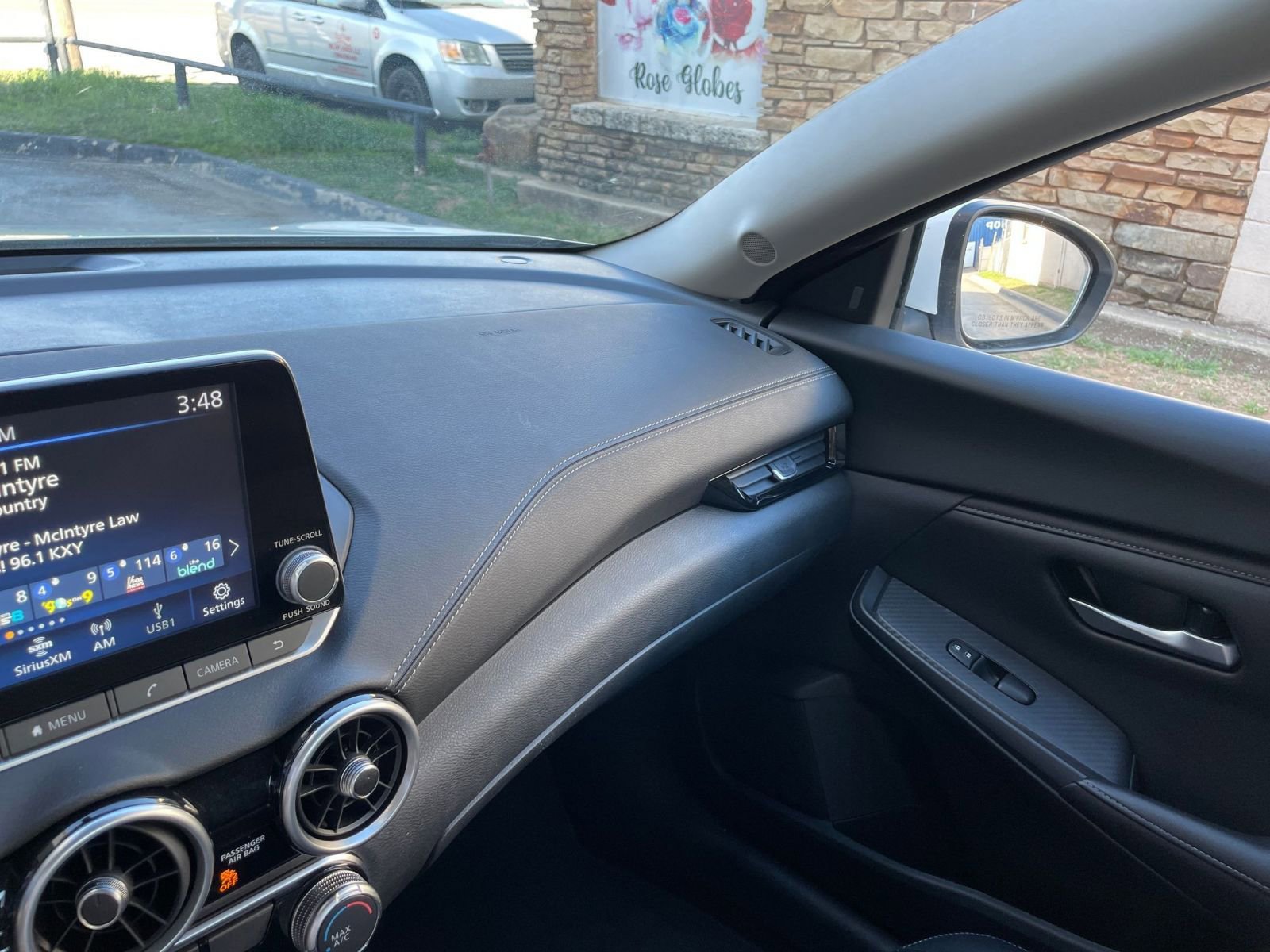 Thumbnail: 2025 Nissan Sentra - 33