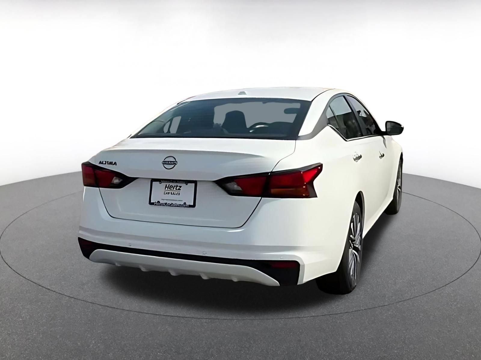 Thumbnail: 2025 Nissan Altima - 13