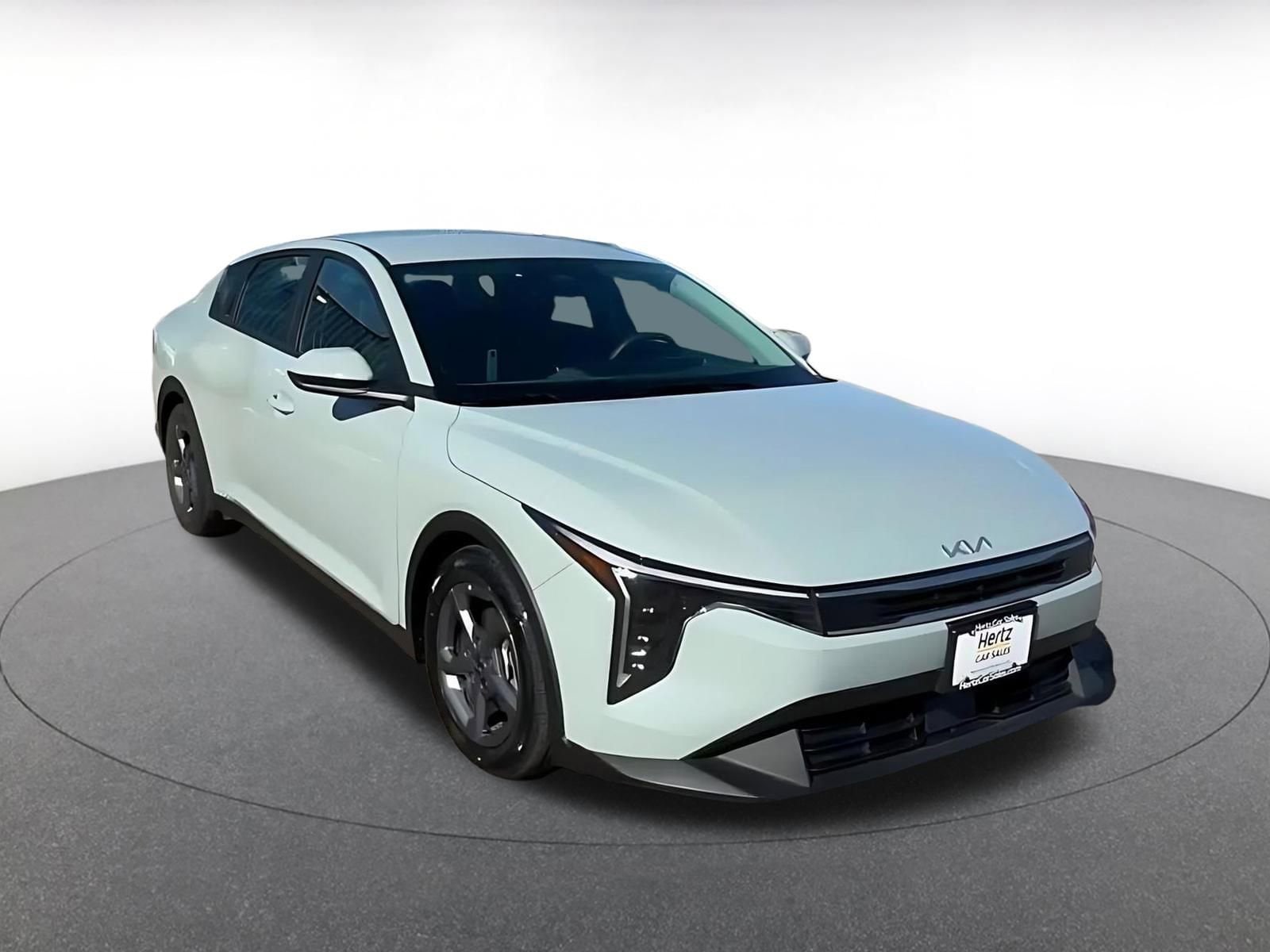 Thumbnail: 2025 Kia K4 - 3