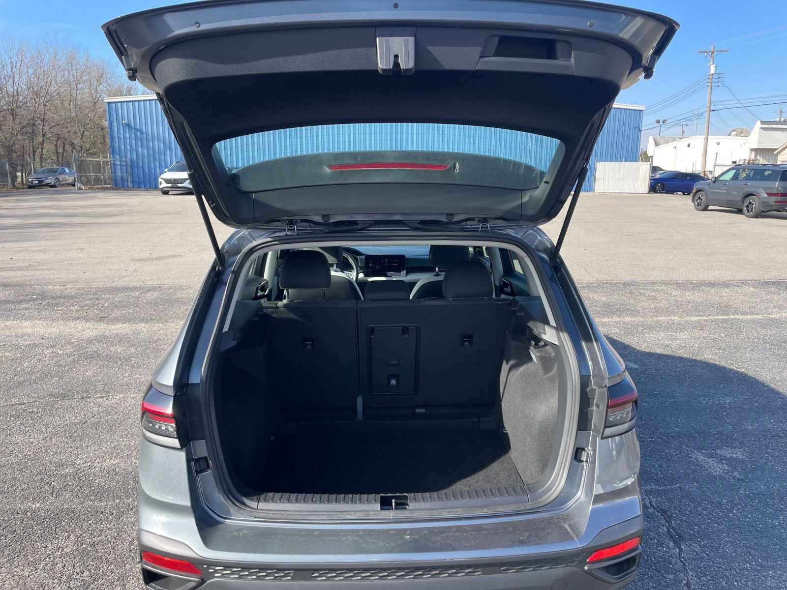 Thumbnail: 2025 Volkswagen Taos - 29