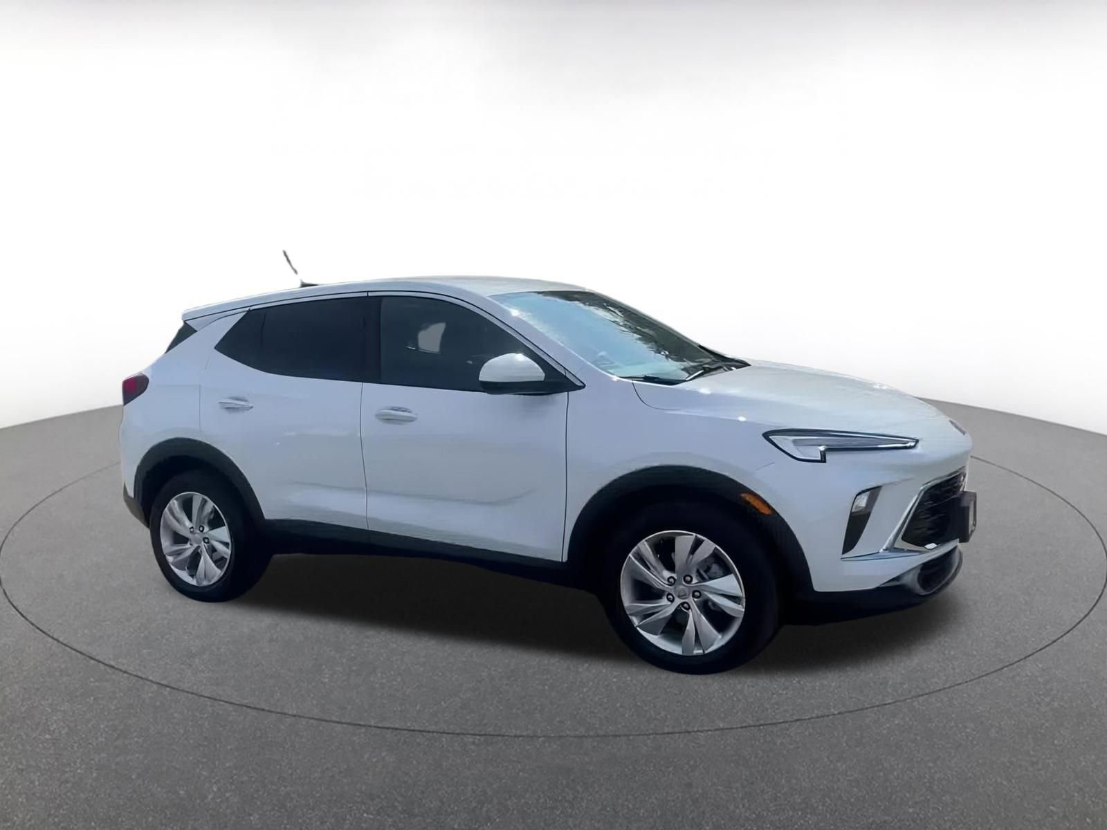 Thumbnail: 2025 Buick Encore GX - 2