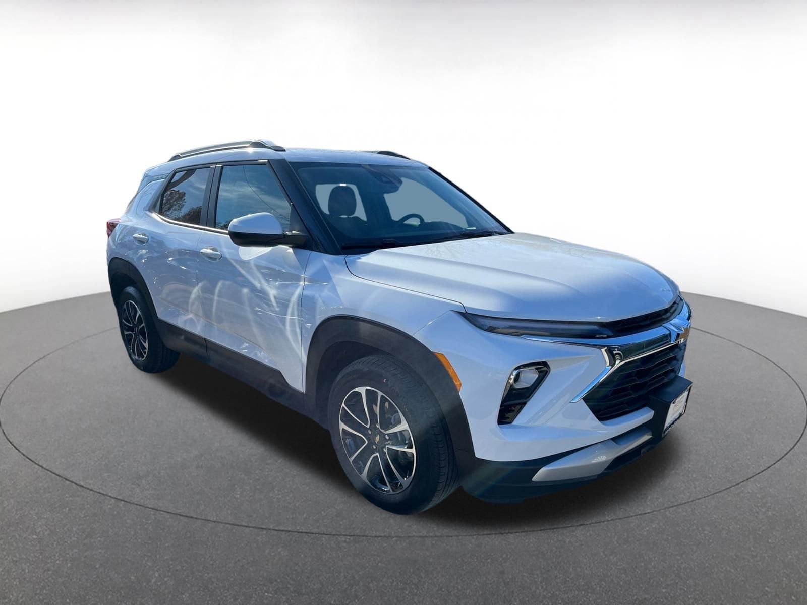 Thumbnail: 2025 Chevrolet TrailBlazer - 1