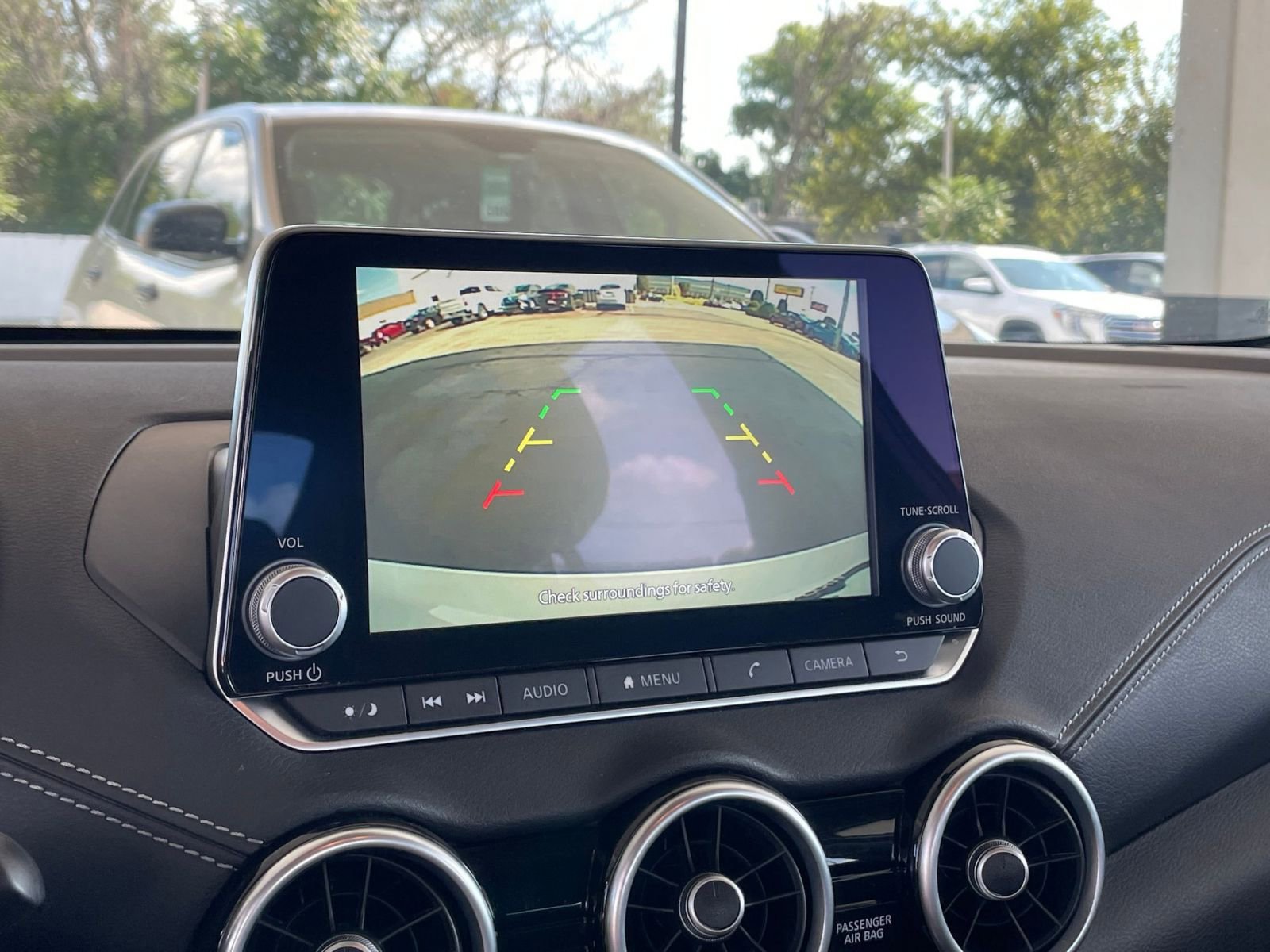 Thumbnail: 2024 Nissan Sentra - 17