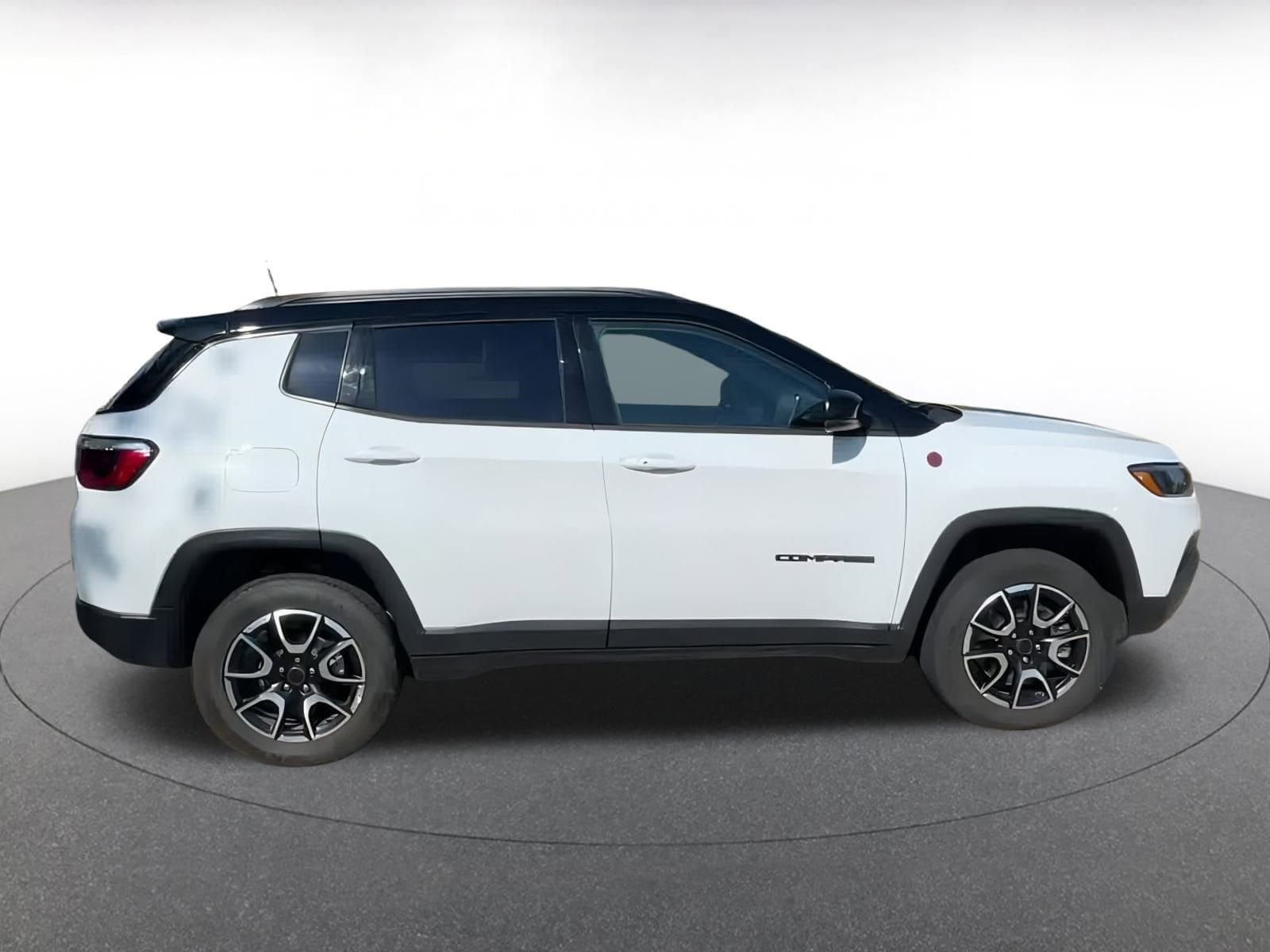 Thumbnail: 2025 Jeep Compass - 15