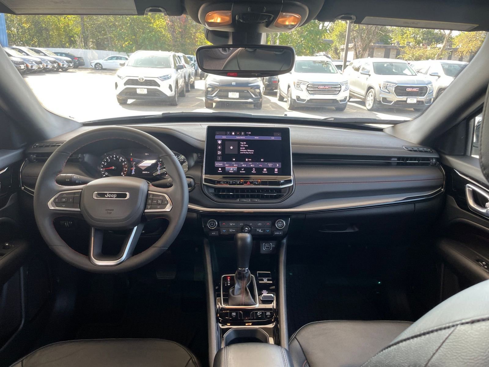 Thumbnail: 2025 Jeep Compass - 32