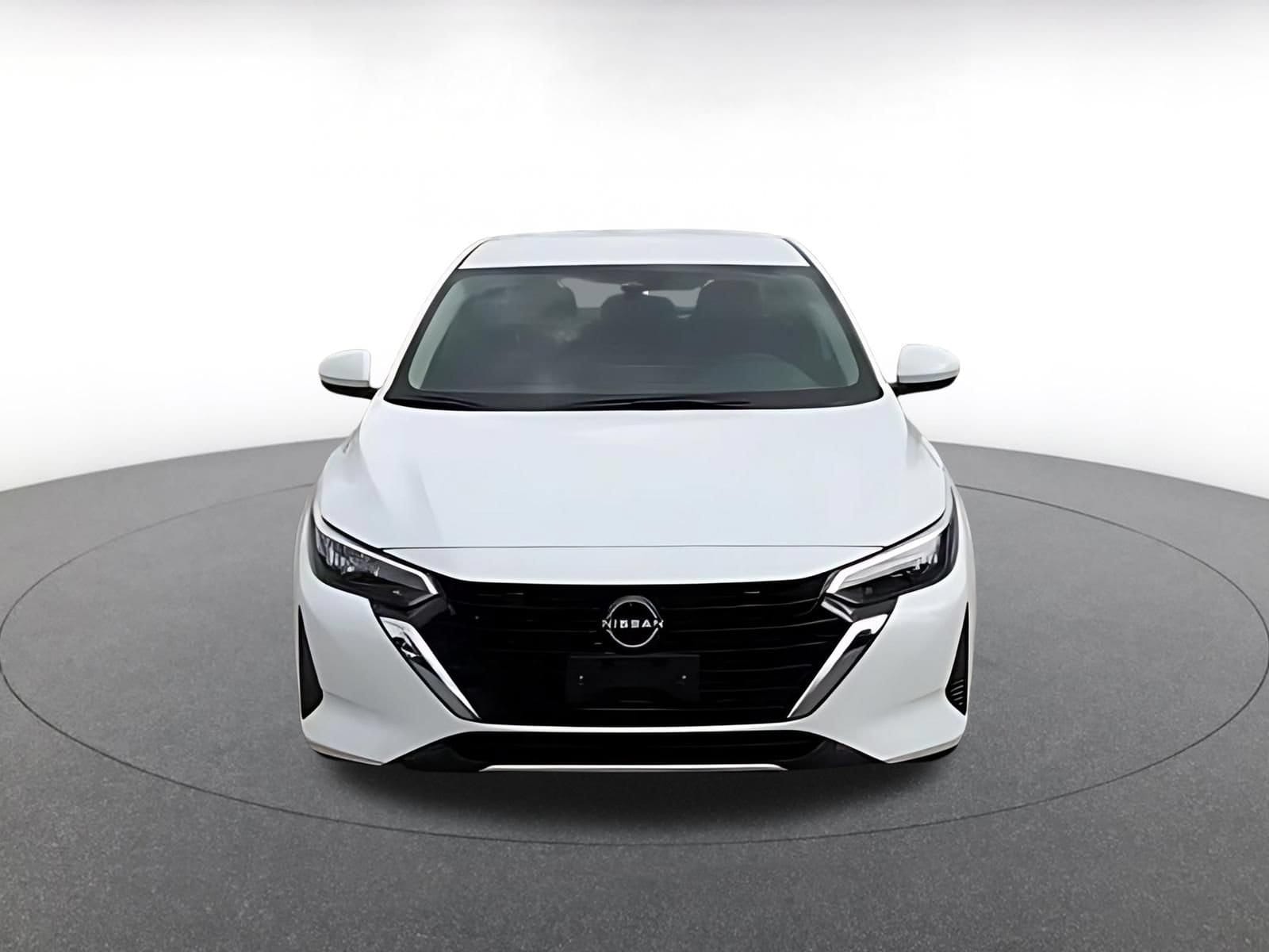 Thumbnail: 2025 Nissan Sentra - 4