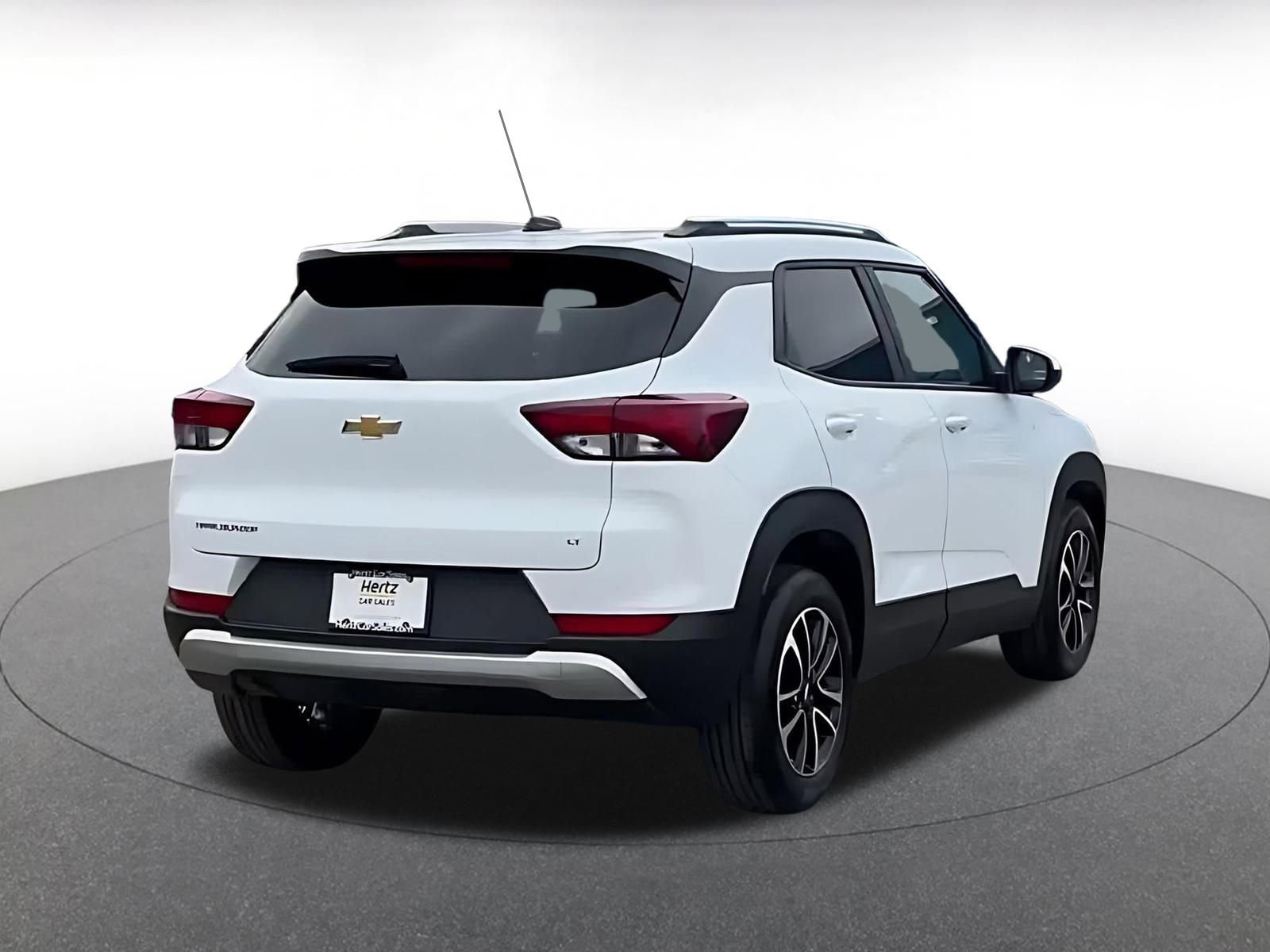 Thumbnail: 2025 Chevrolet TrailBlazer - 14