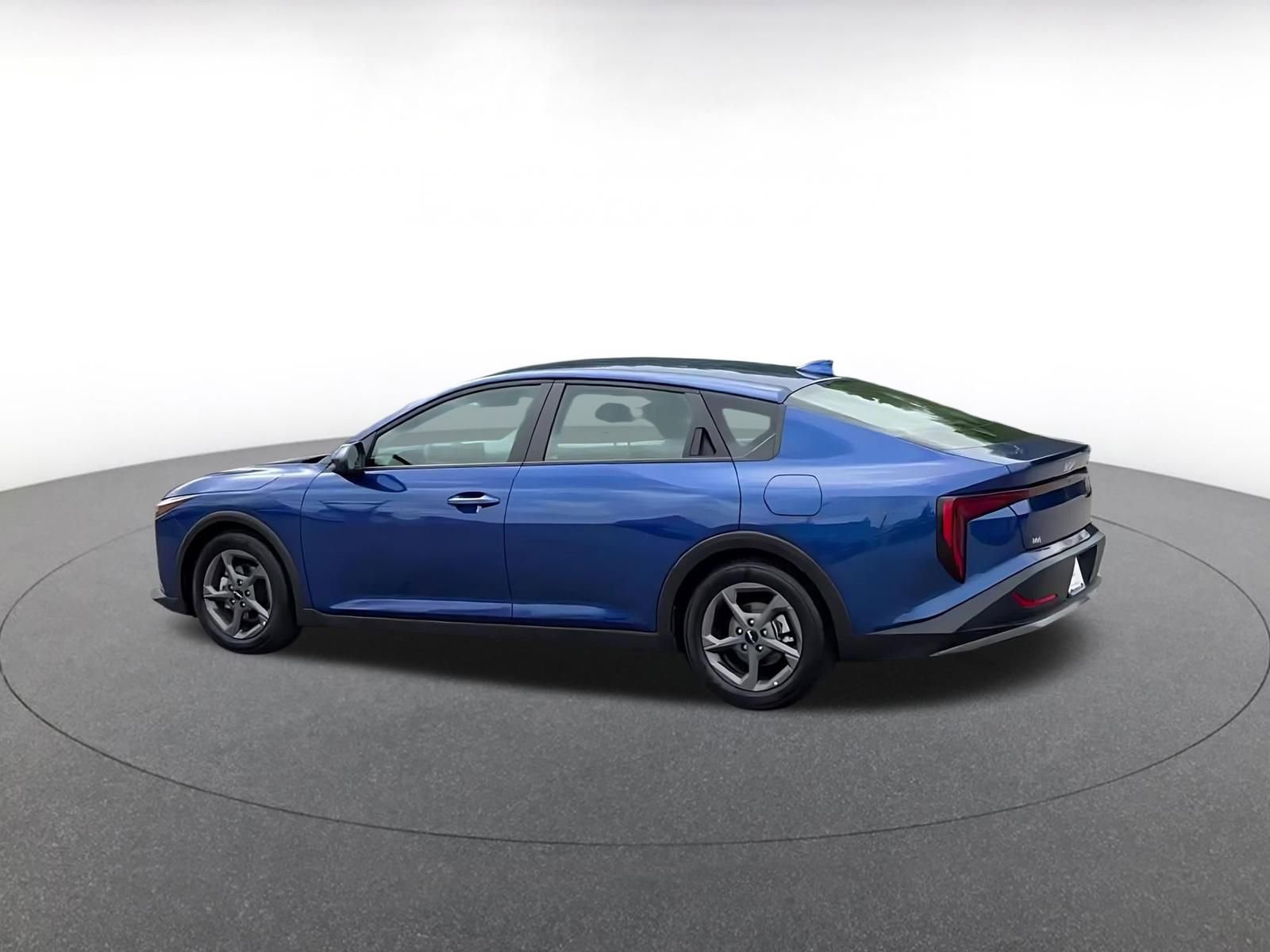 Thumbnail: 2025 Kia K4 - 10