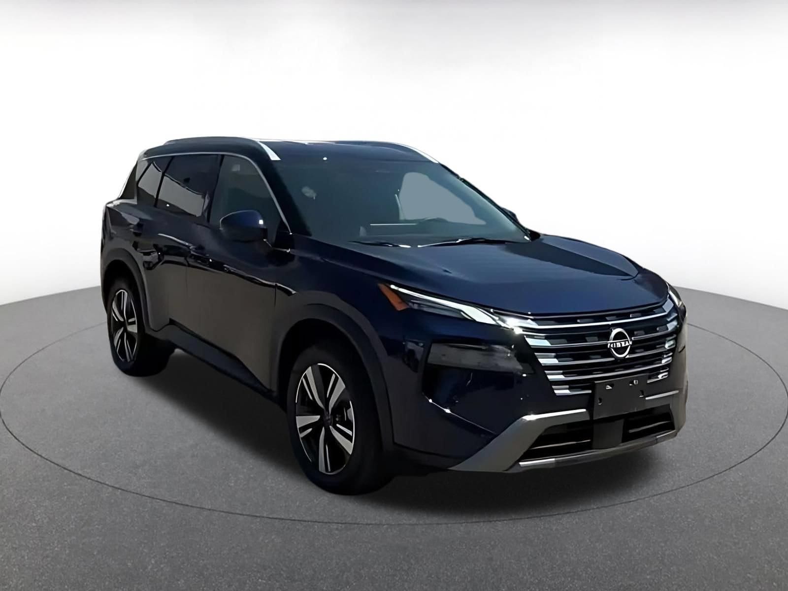 Thumbnail: 2026 Nissan Rogue - 3