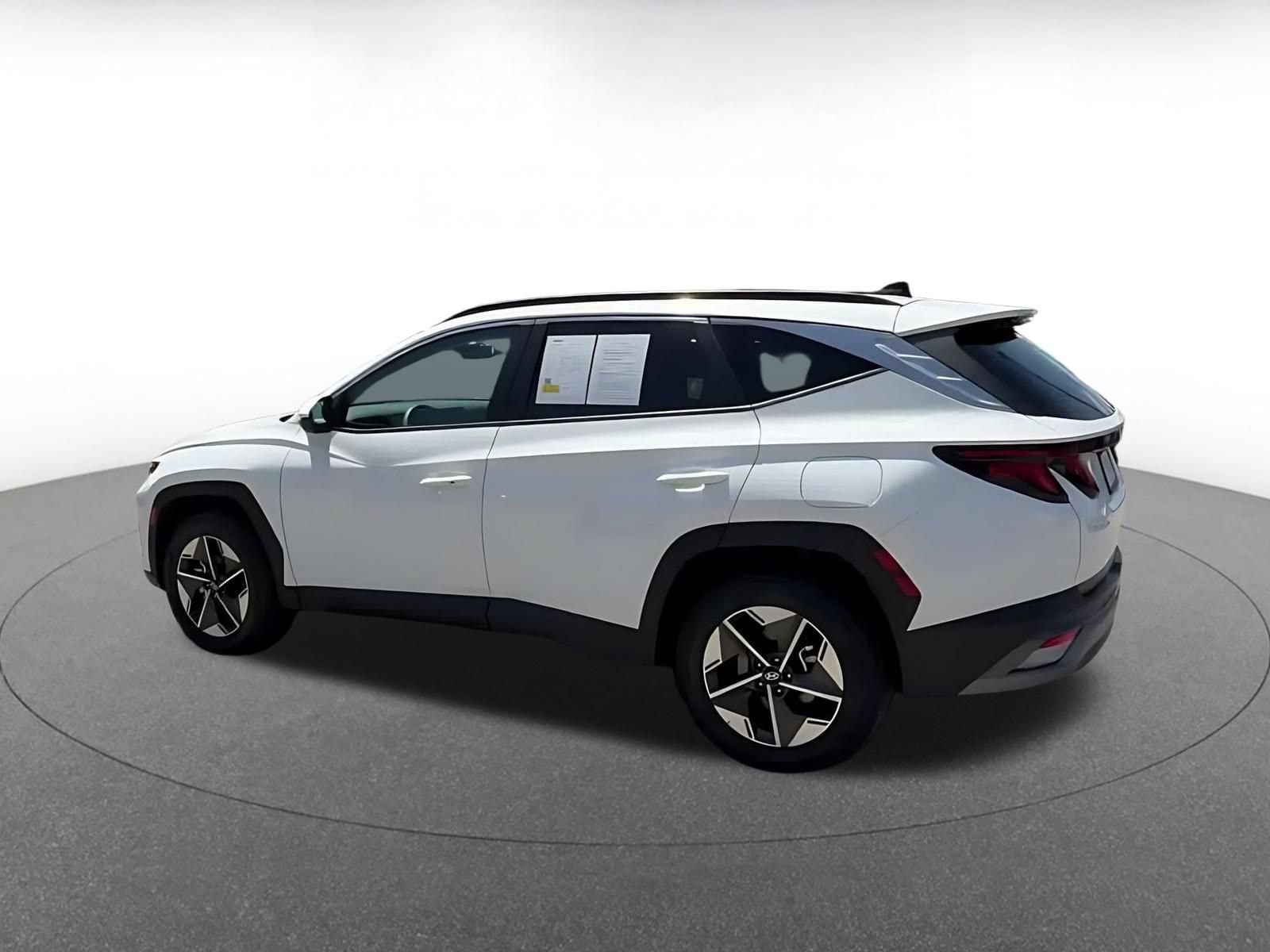 Thumbnail: 2026 Hyundai Tucson - 8