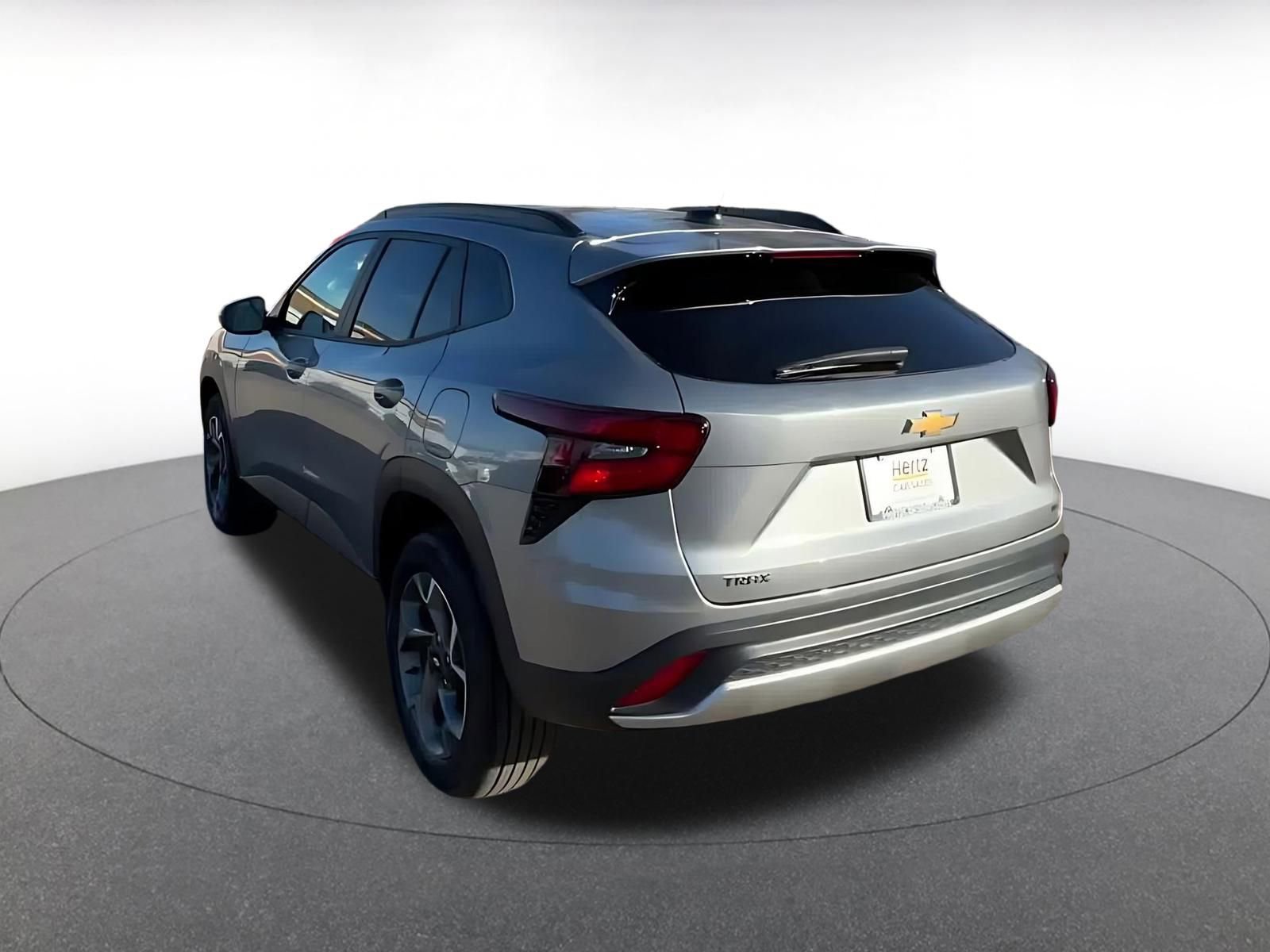 Thumbnail: 2025 Chevrolet Trax - 15