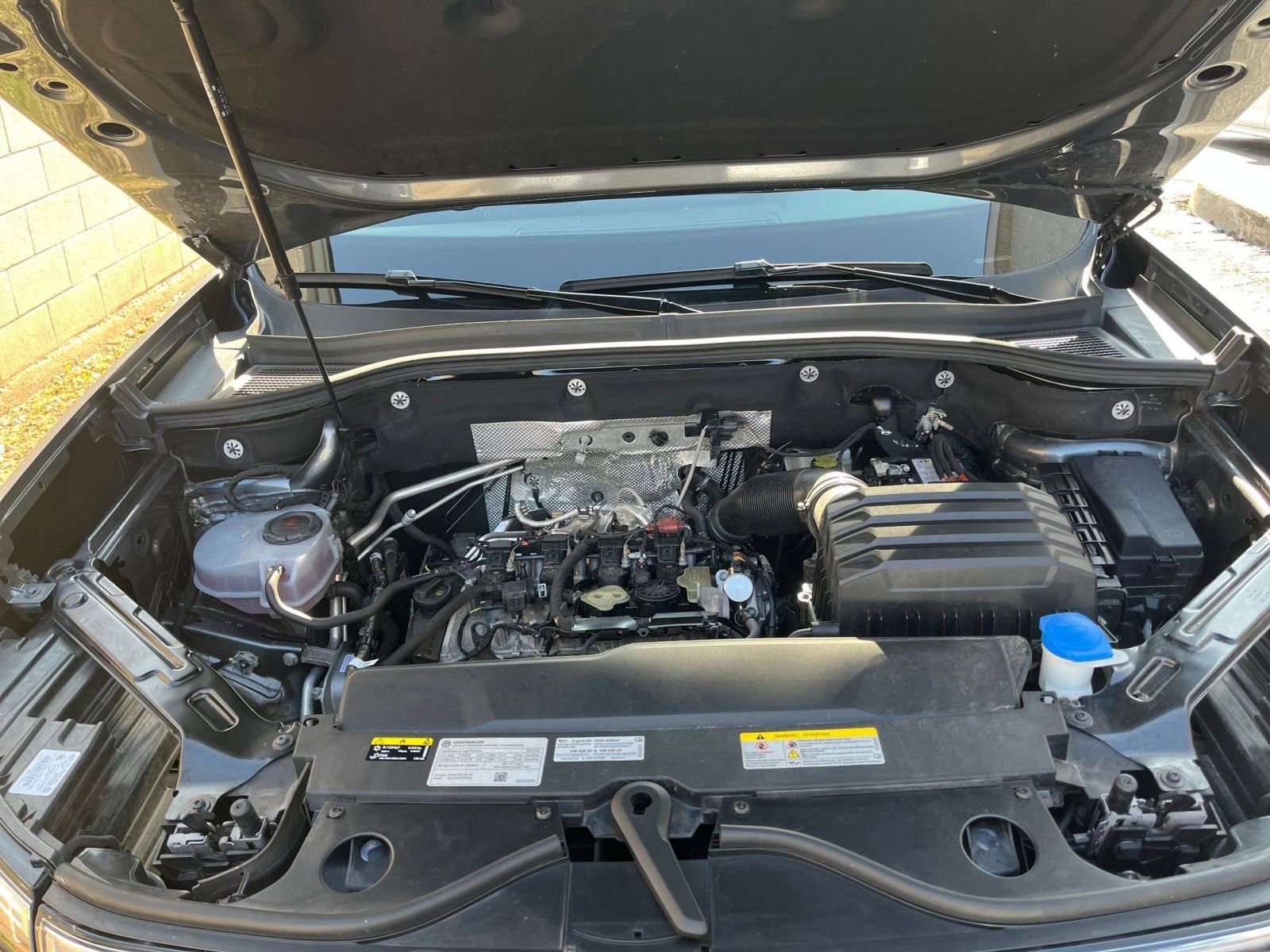 Thumbnail: 2025 Volkswagen Atlas - 32