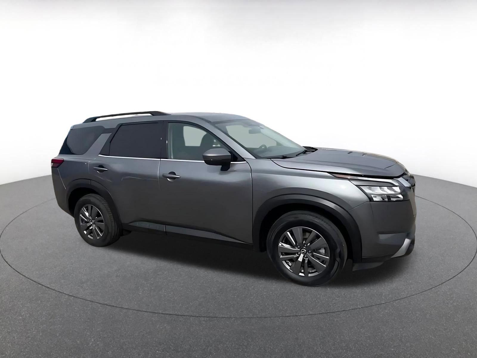 Thumbnail: 2025 Nissan Pathfinder - 2