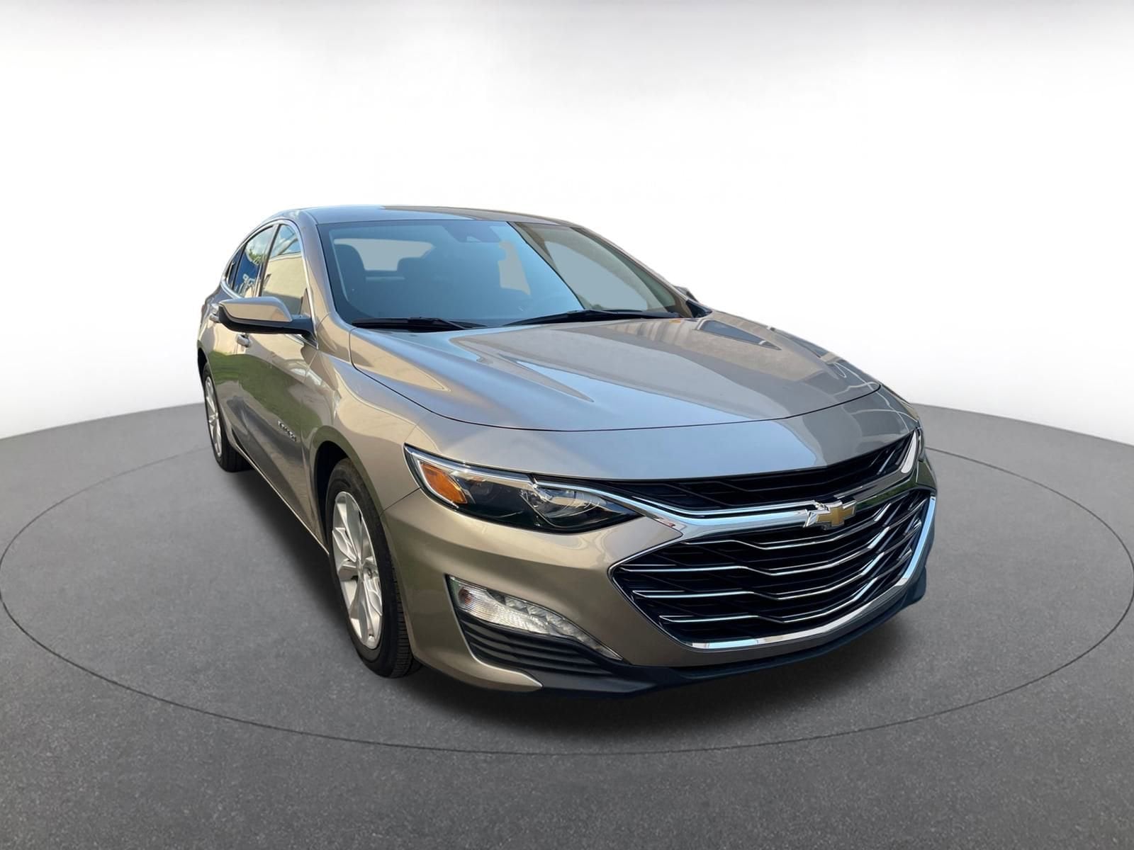 Thumbnail: 2024 Chevrolet Malibu - 1