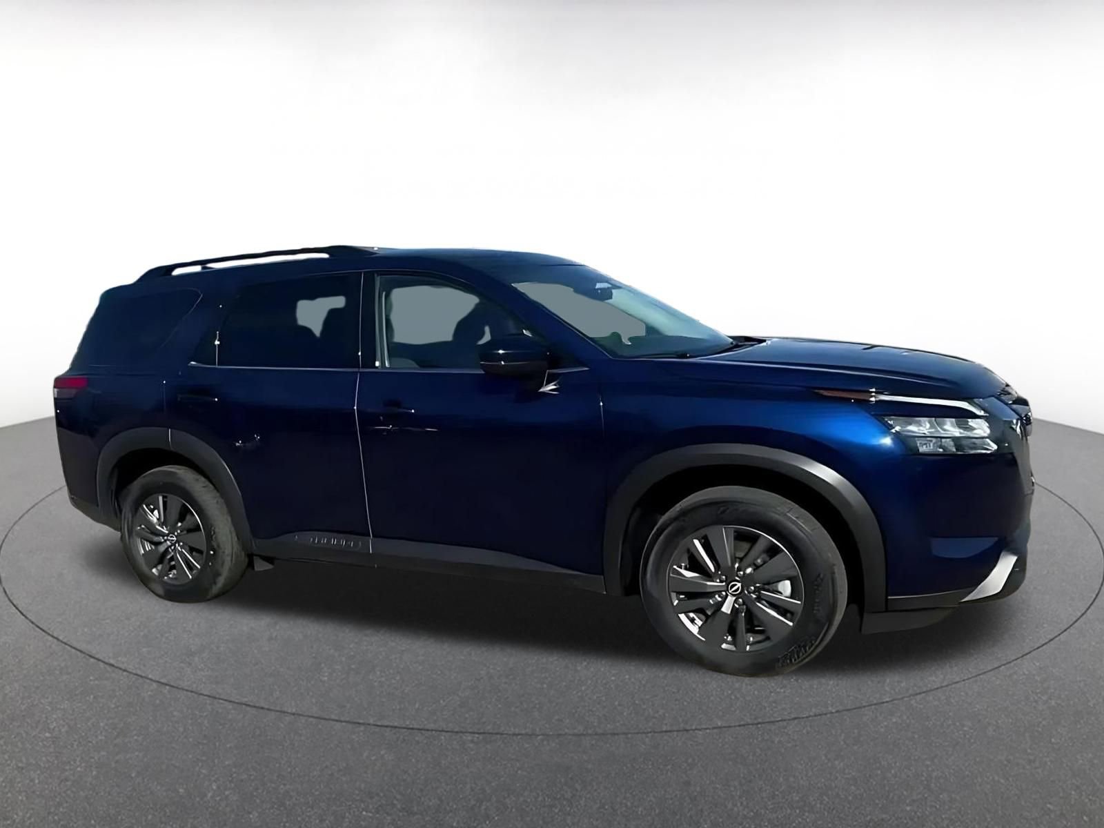 Thumbnail: 2025 Nissan Pathfinder - 16