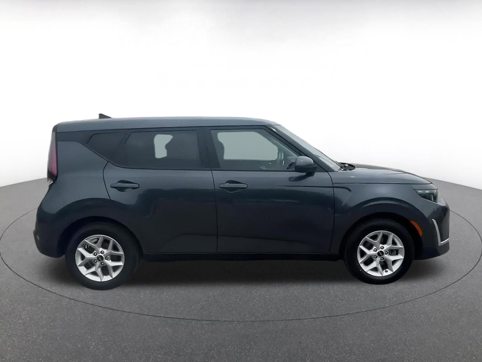 Thumbnail: 2024 Kia Soul - 16