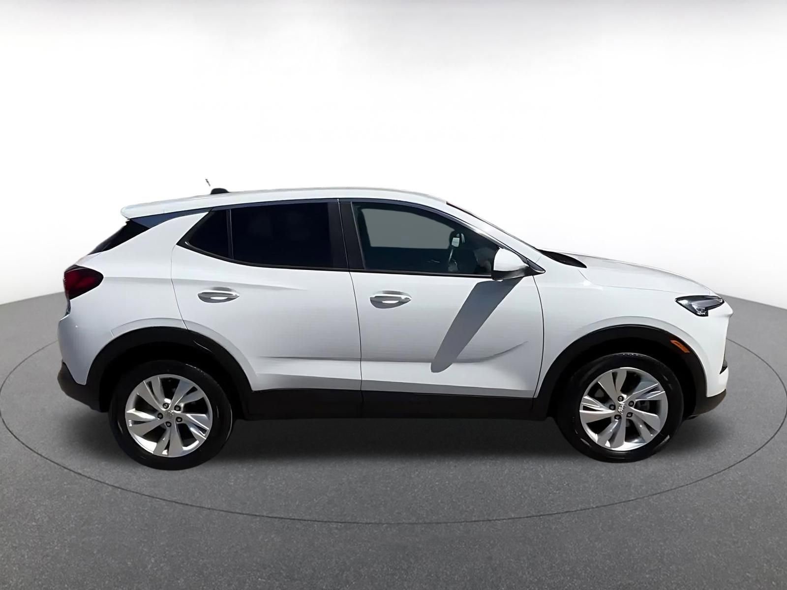 Thumbnail: 2025 Buick Encore GX - 16