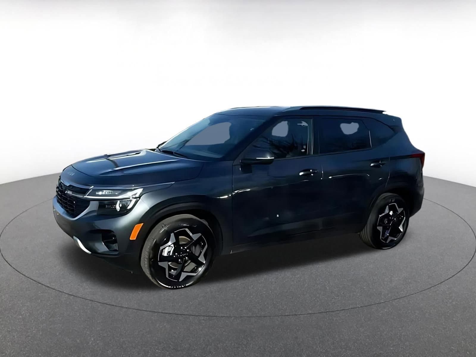 Thumbnail: 2025 Kia Seltos - 8