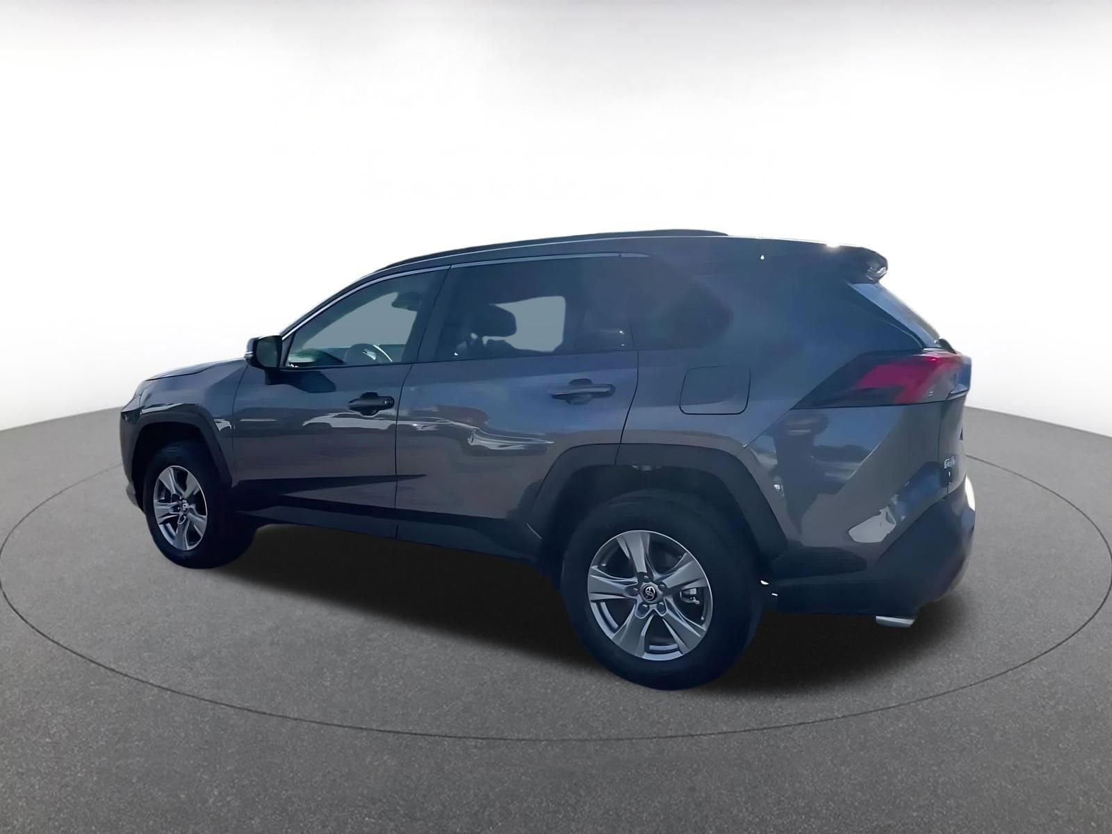 Thumbnail: 2025 Toyota RAV4 - 10