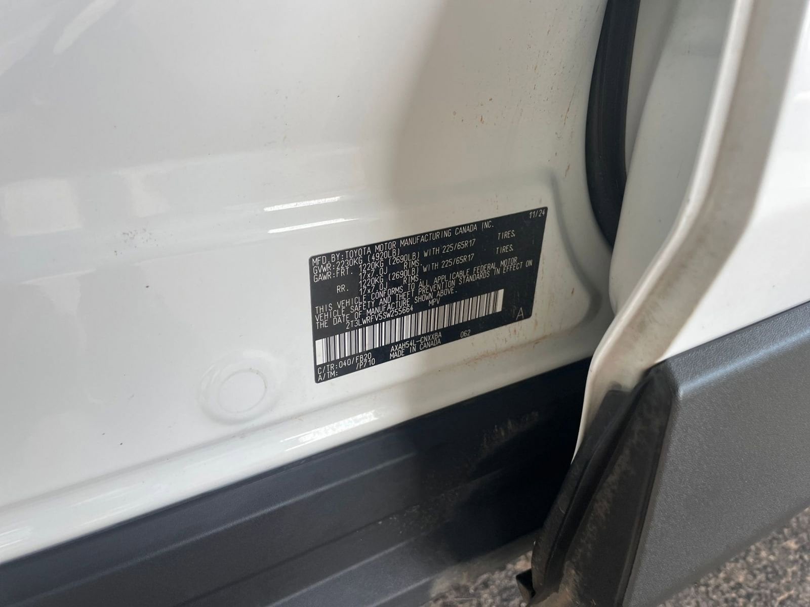 Thumbnail: 2025 Toyota RAV4 - 28