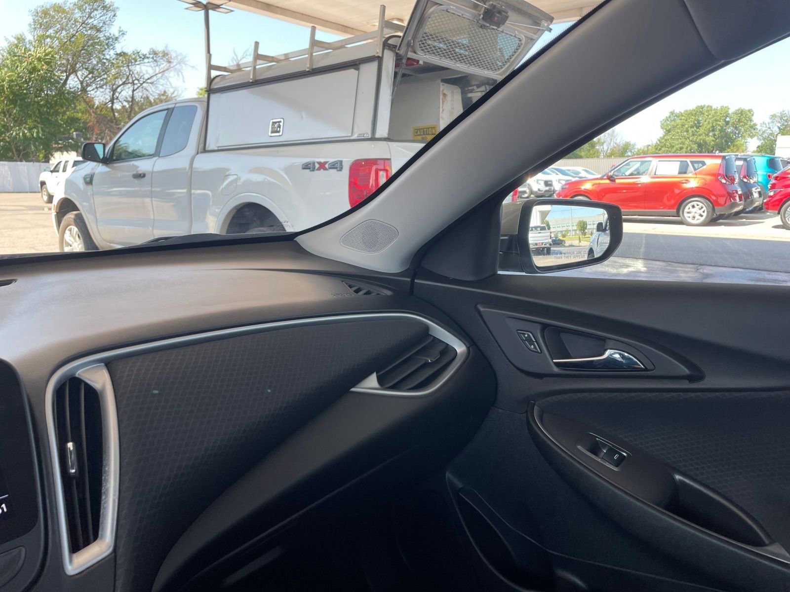 Thumbnail: 2024 Chevrolet Malibu - 35