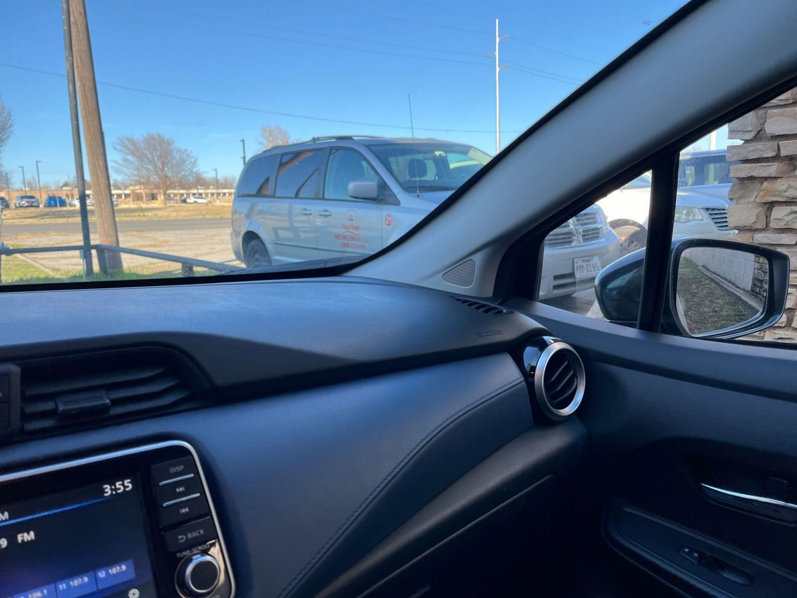 Thumbnail: 2025 Nissan Versa - 33