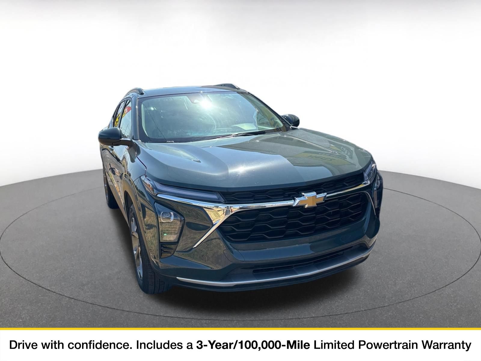 Thumbnail: 2025 Chevrolet Trax - 1