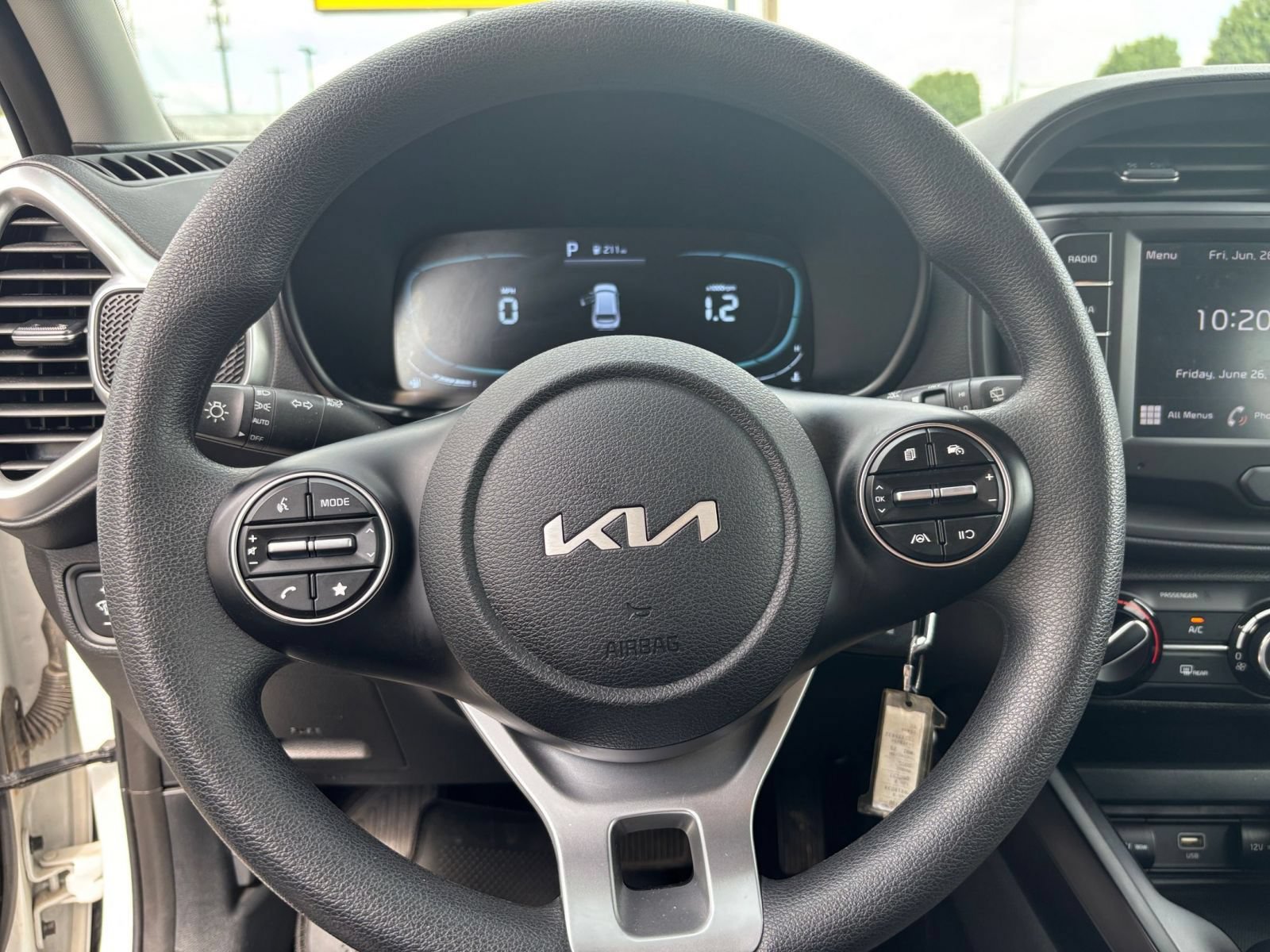Thumbnail: 2025 Kia Soul - 25