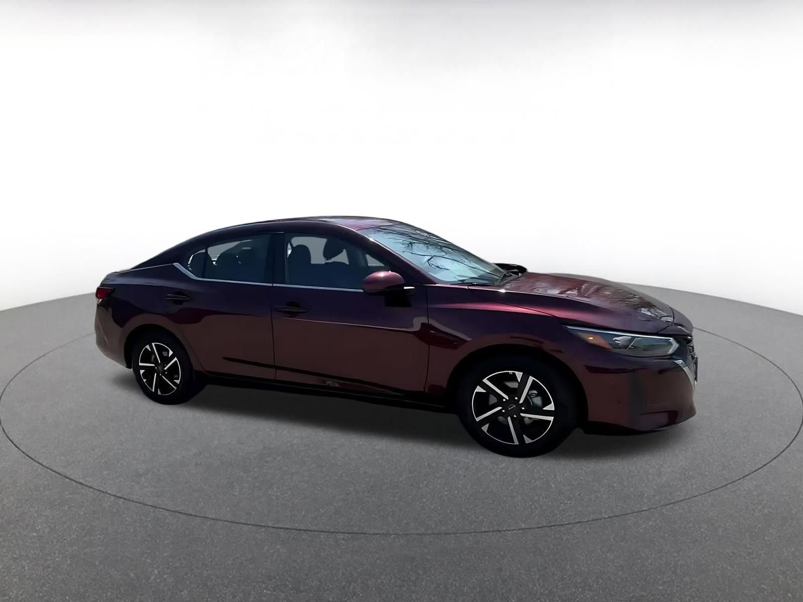 Thumbnail: 2025 Nissan Sentra - 2