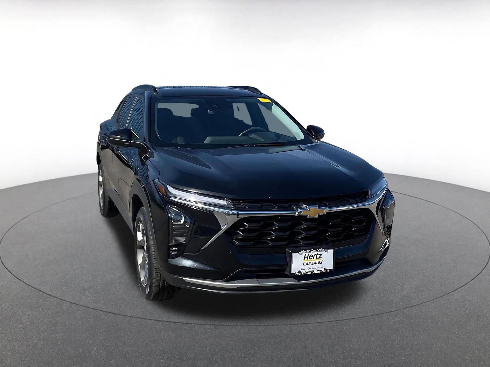 Thumbnail: 2025 Chevrolet Trax - 1