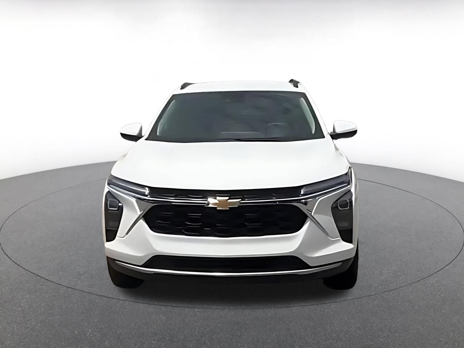 Thumbnail: 2025 Chevrolet Trax - 4