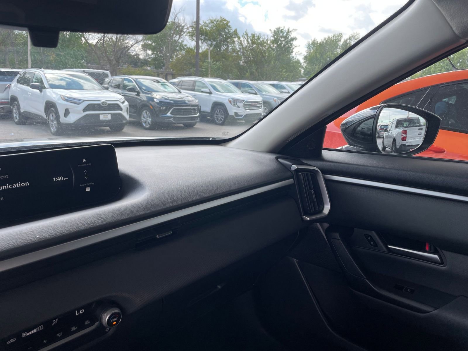 Thumbnail: 2025 Mazda CX-50 - 34