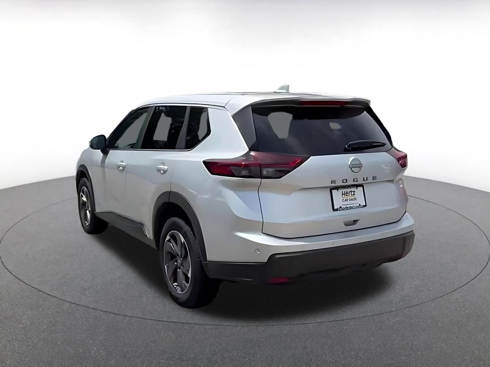 Thumbnail: 2025 Nissan Rogue - 11