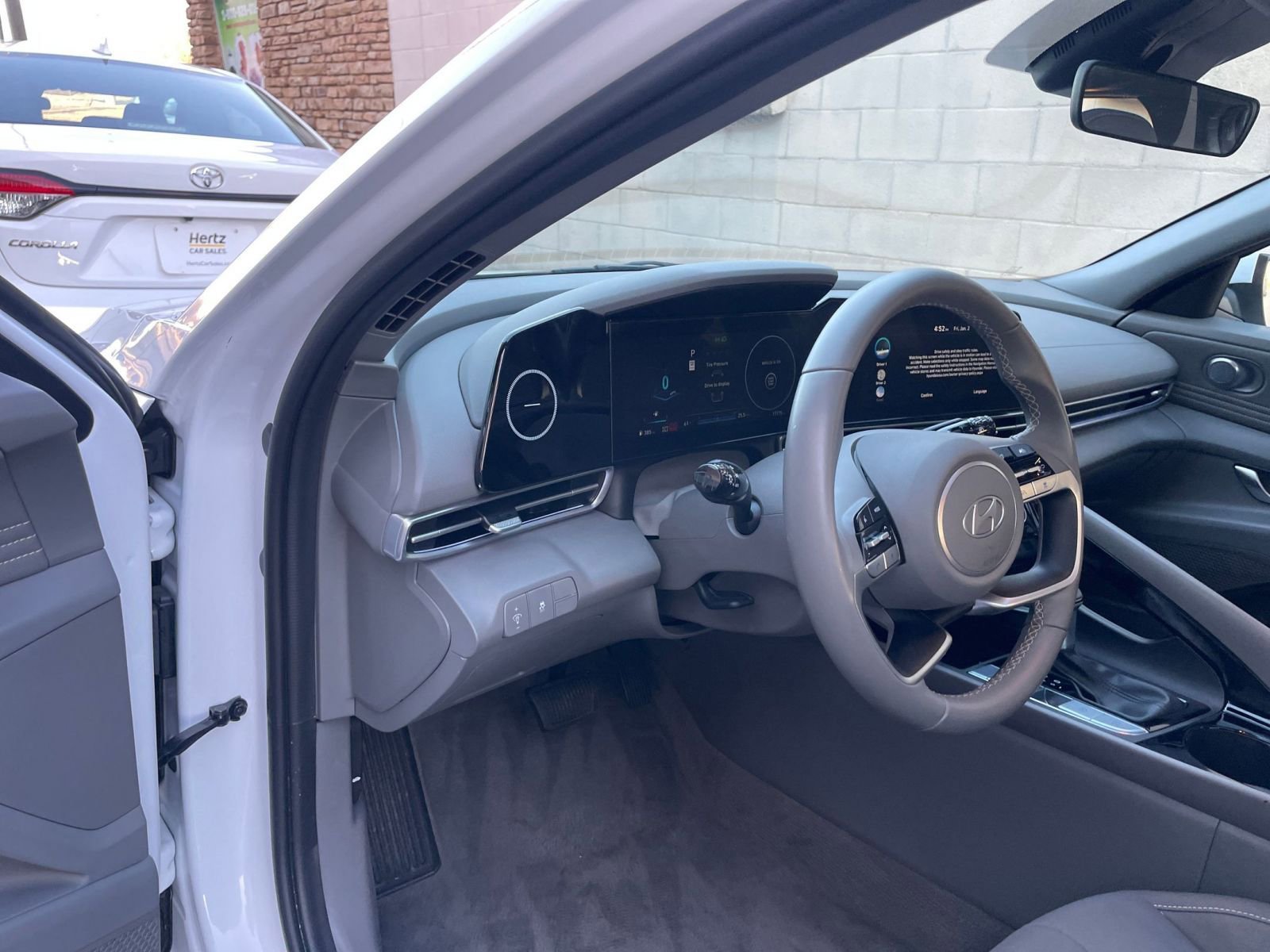 Thumbnail: 2025 Hyundai Elantra - 33