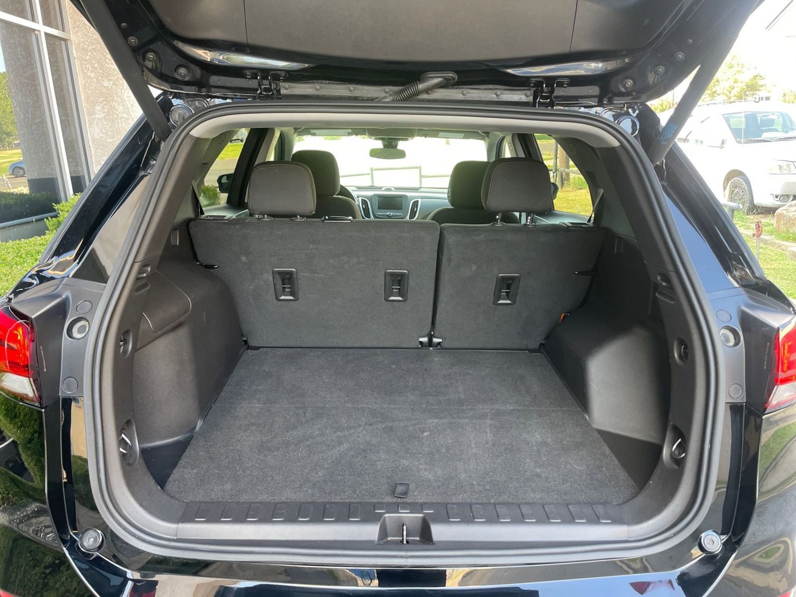 Thumbnail: 2024 Chevrolet Equinox - 31