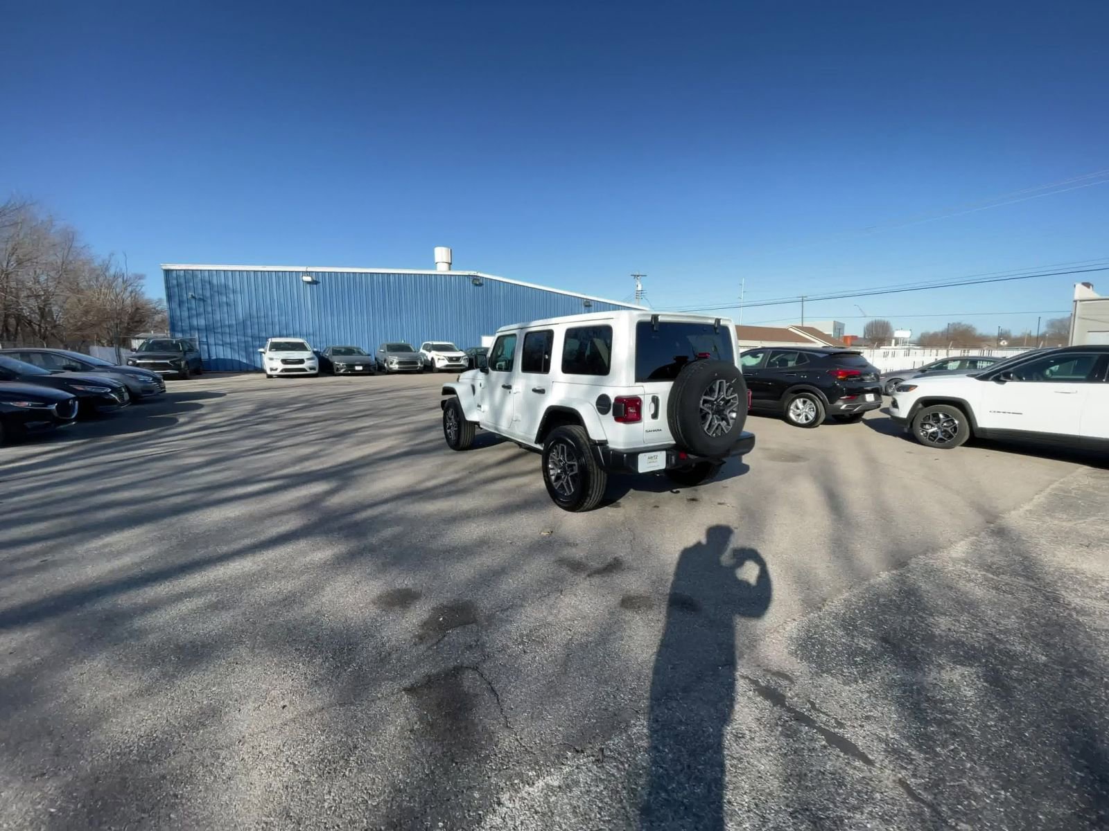 Thumbnail: 2025 Jeep Wrangler - 16