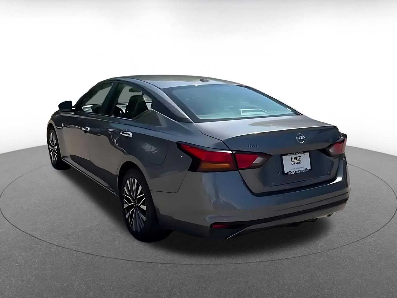 Thumbnail: 2025 Nissan Altima - 11
