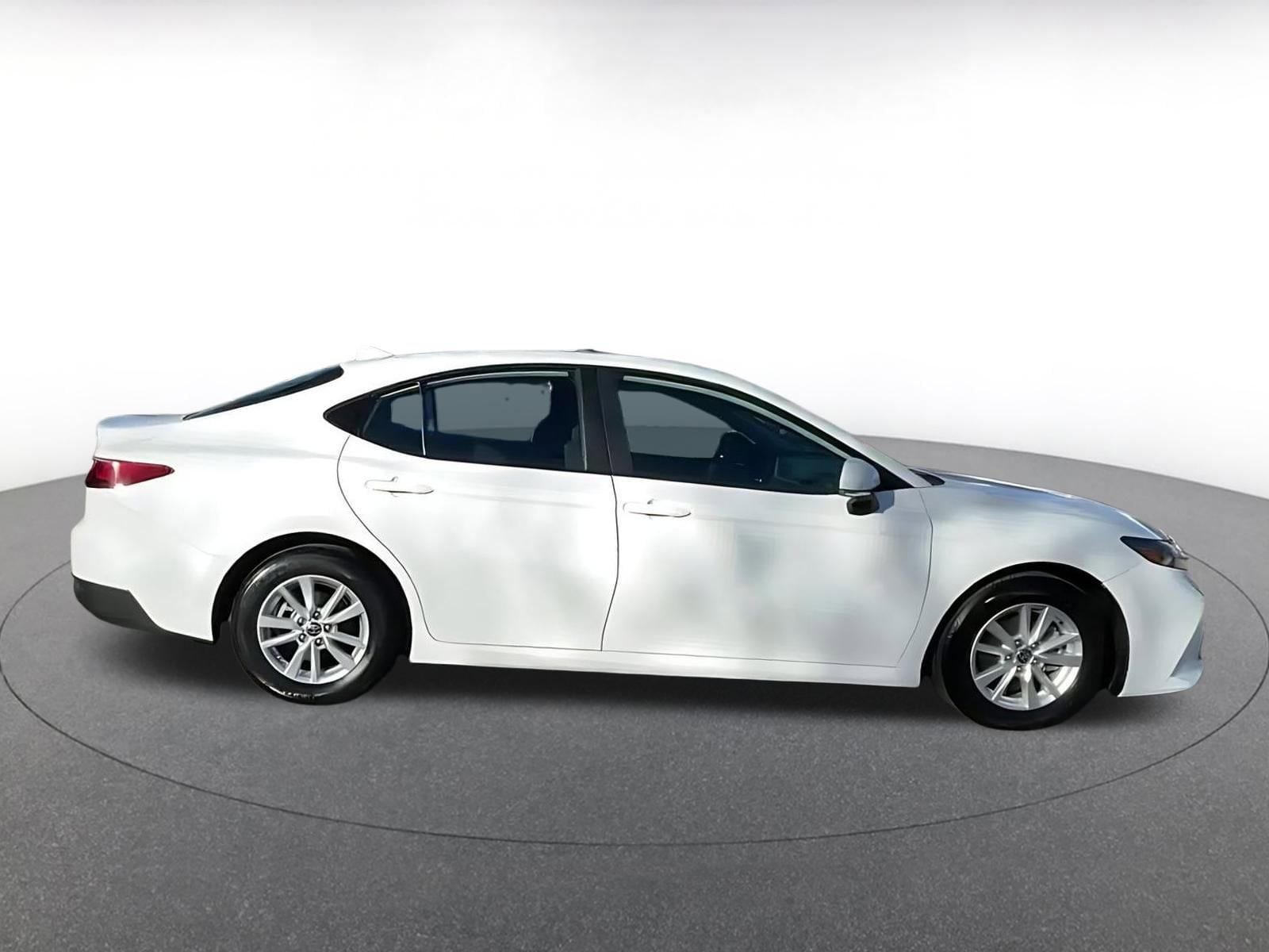 Thumbnail: 2025 Toyota Camry - 15