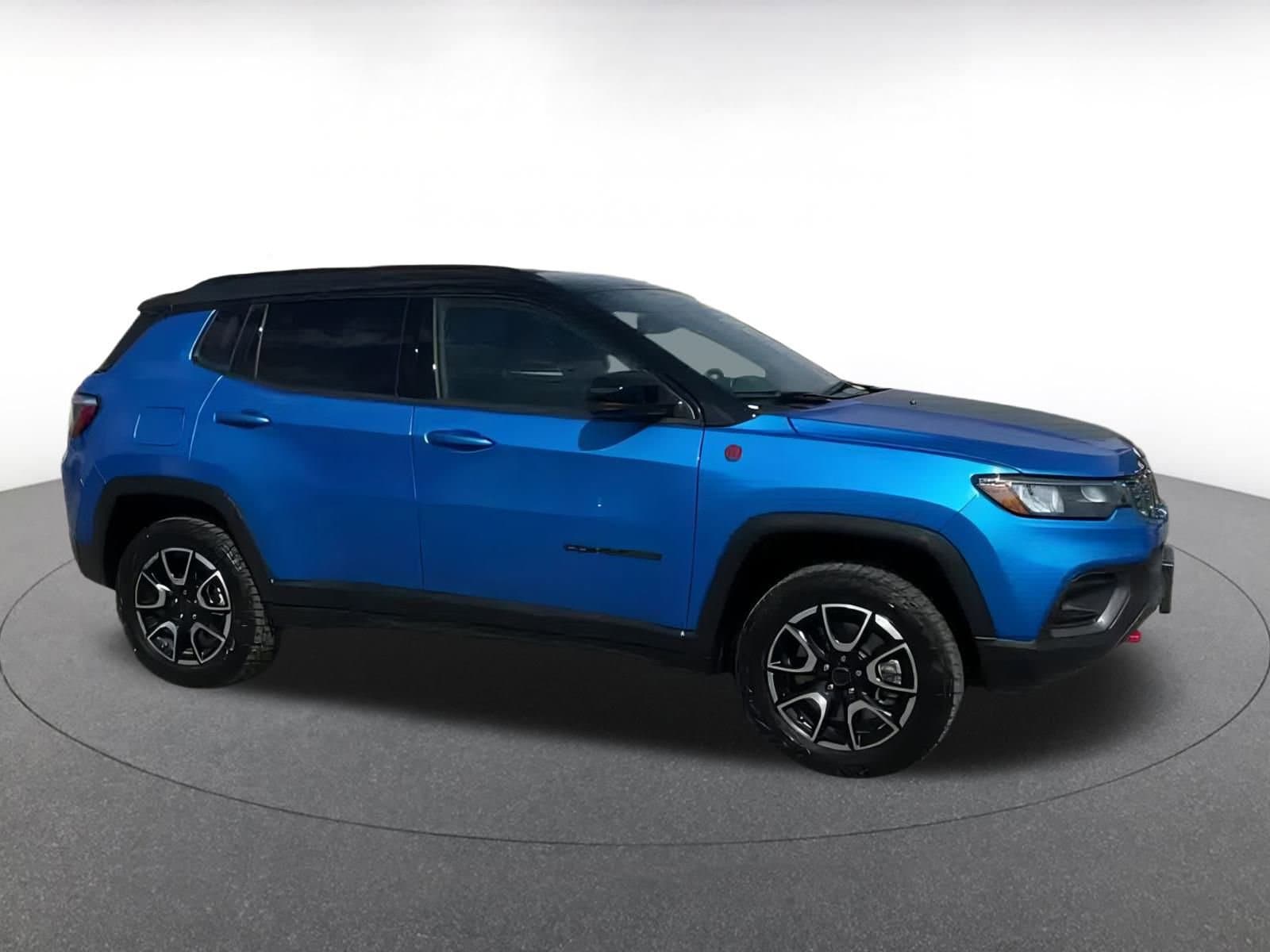 Thumbnail: 2025 Jeep Compass - 16