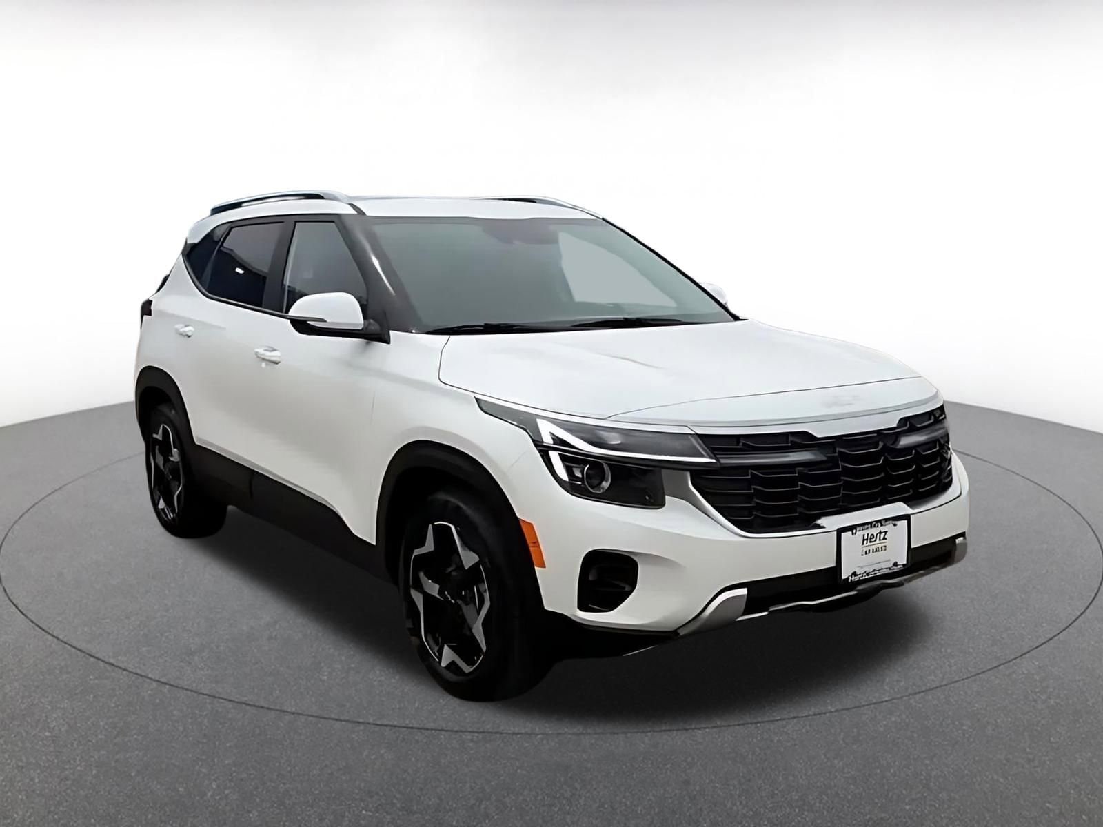 Thumbnail: 2025 Kia Seltos - 3