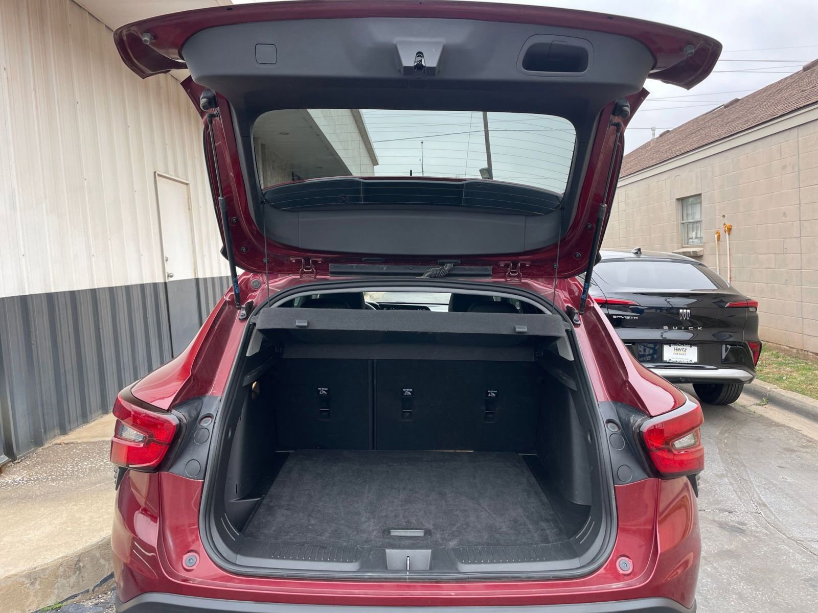 Thumbnail: 2025 Chevrolet Trax - 30