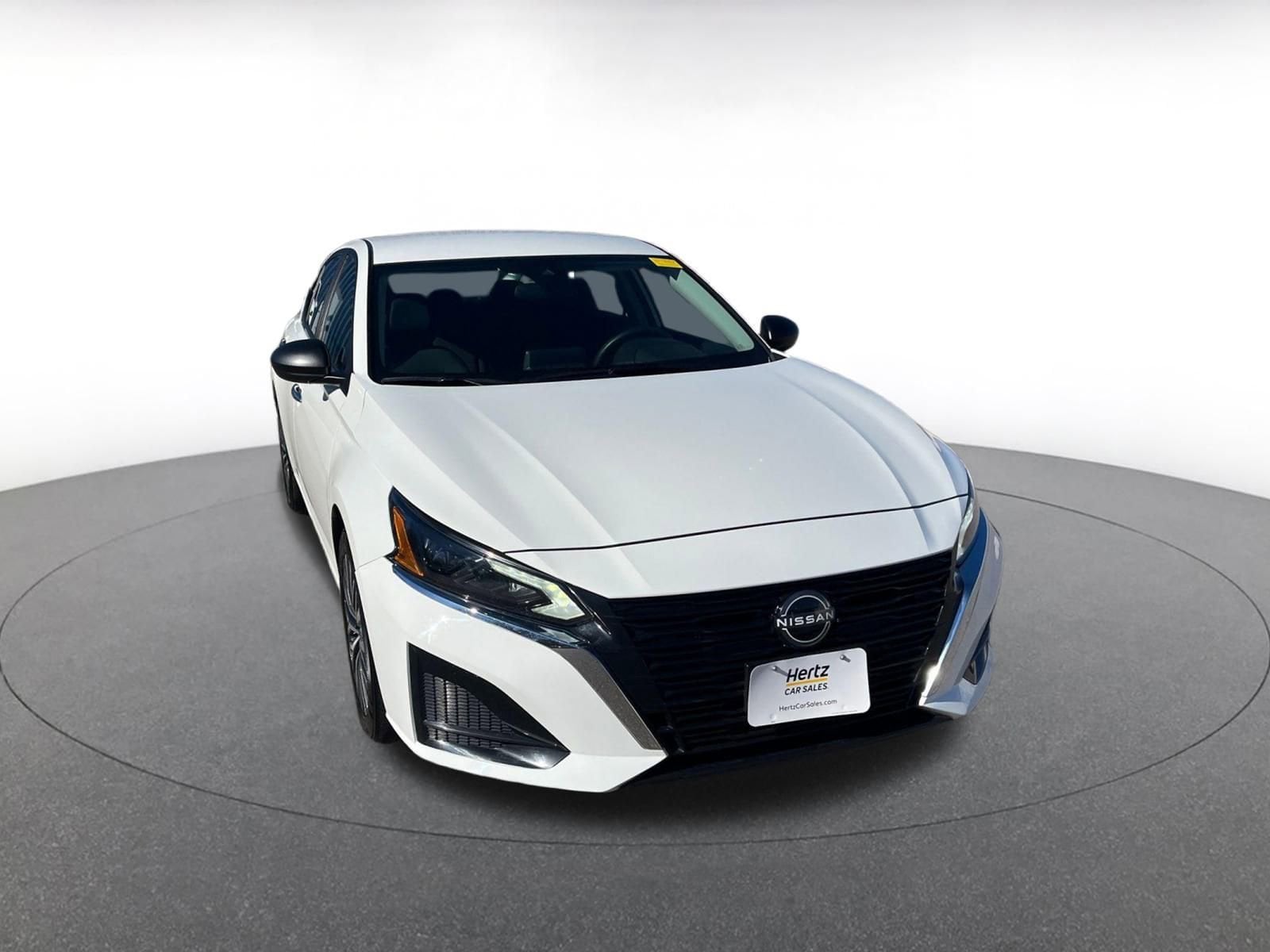 Thumbnail: 2025 Nissan Altima - 1