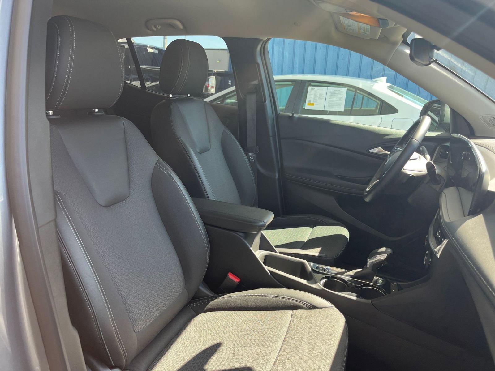 Thumbnail: 2025 Buick Encore GX - 35